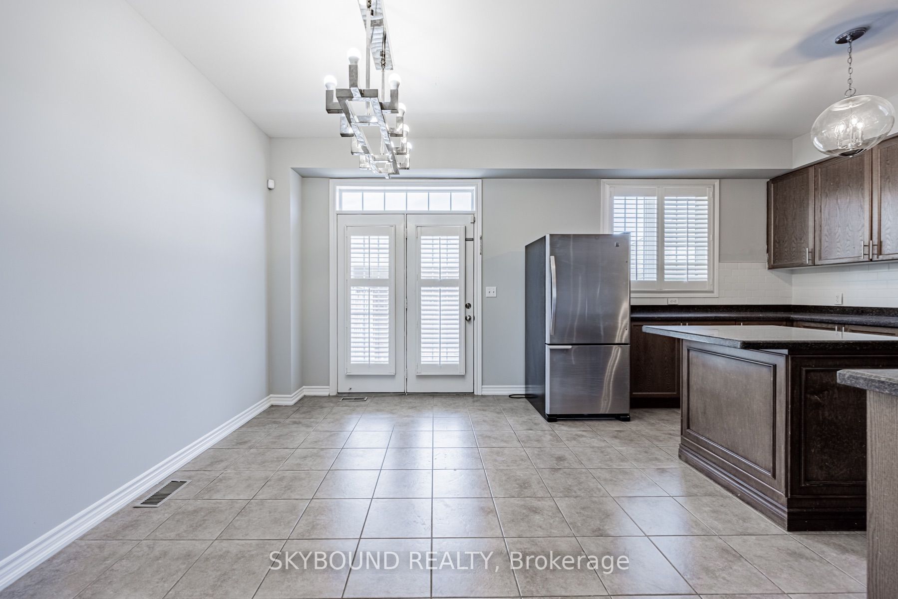 Unit 3 - 651 Farmstead Drive, Milton 3