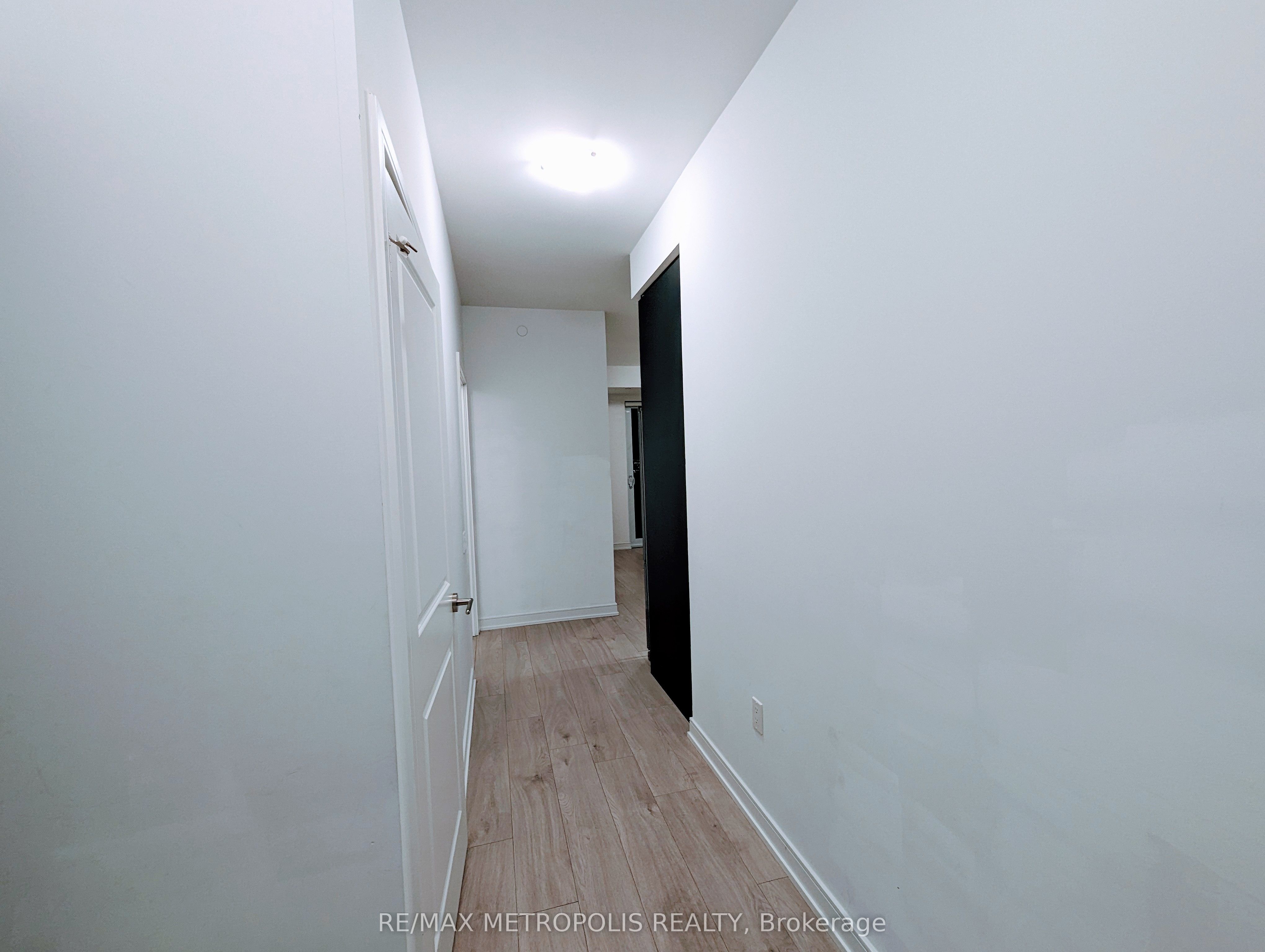 Unit 3403 - 8 Nahani Way, Mississauga 5