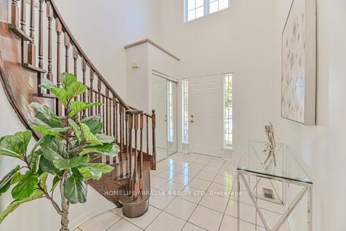 36 Letty Avenue, Brampton 5