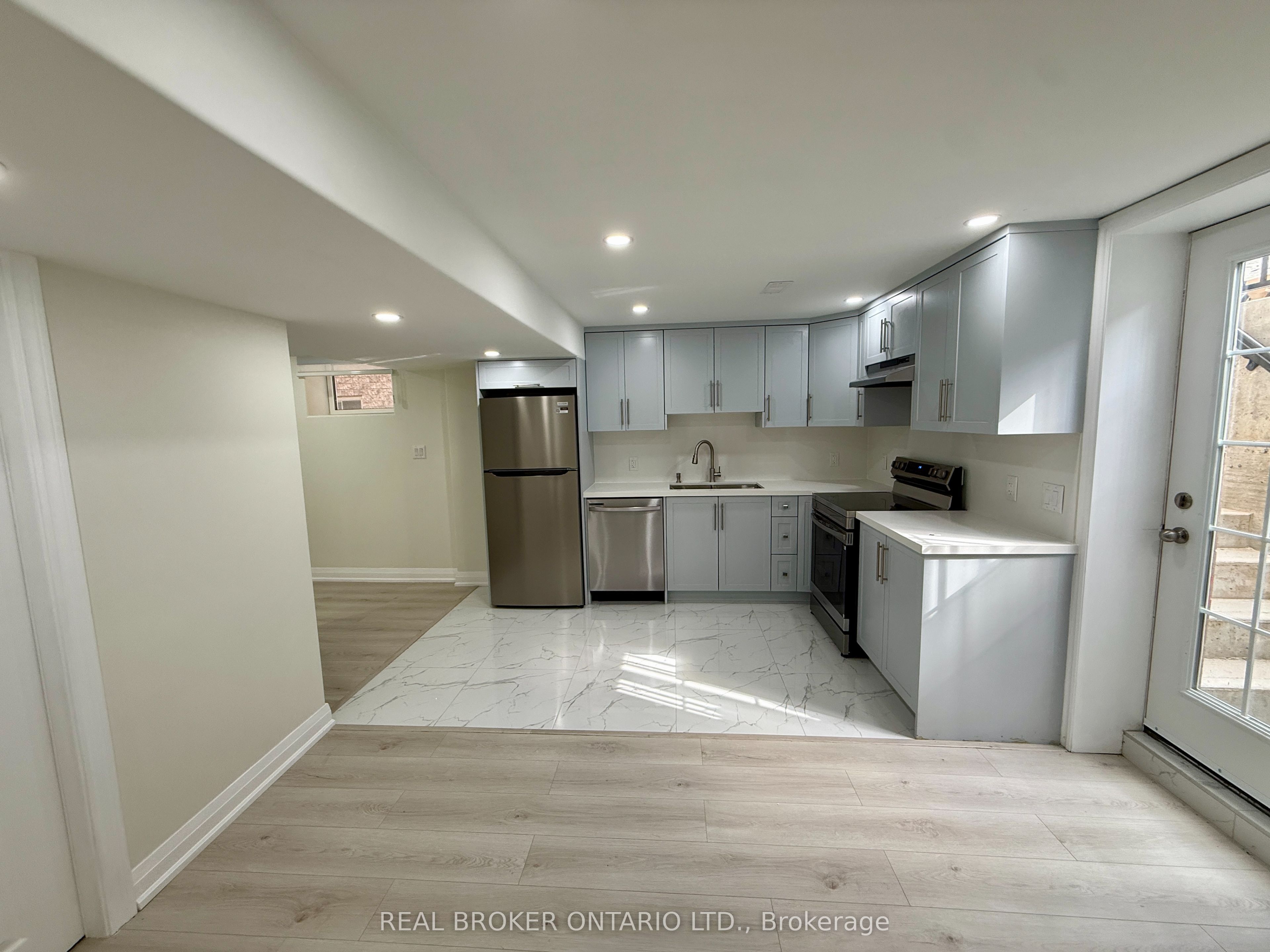 Unit Bsmt - 42 Sunnyview Road, Brampton 3