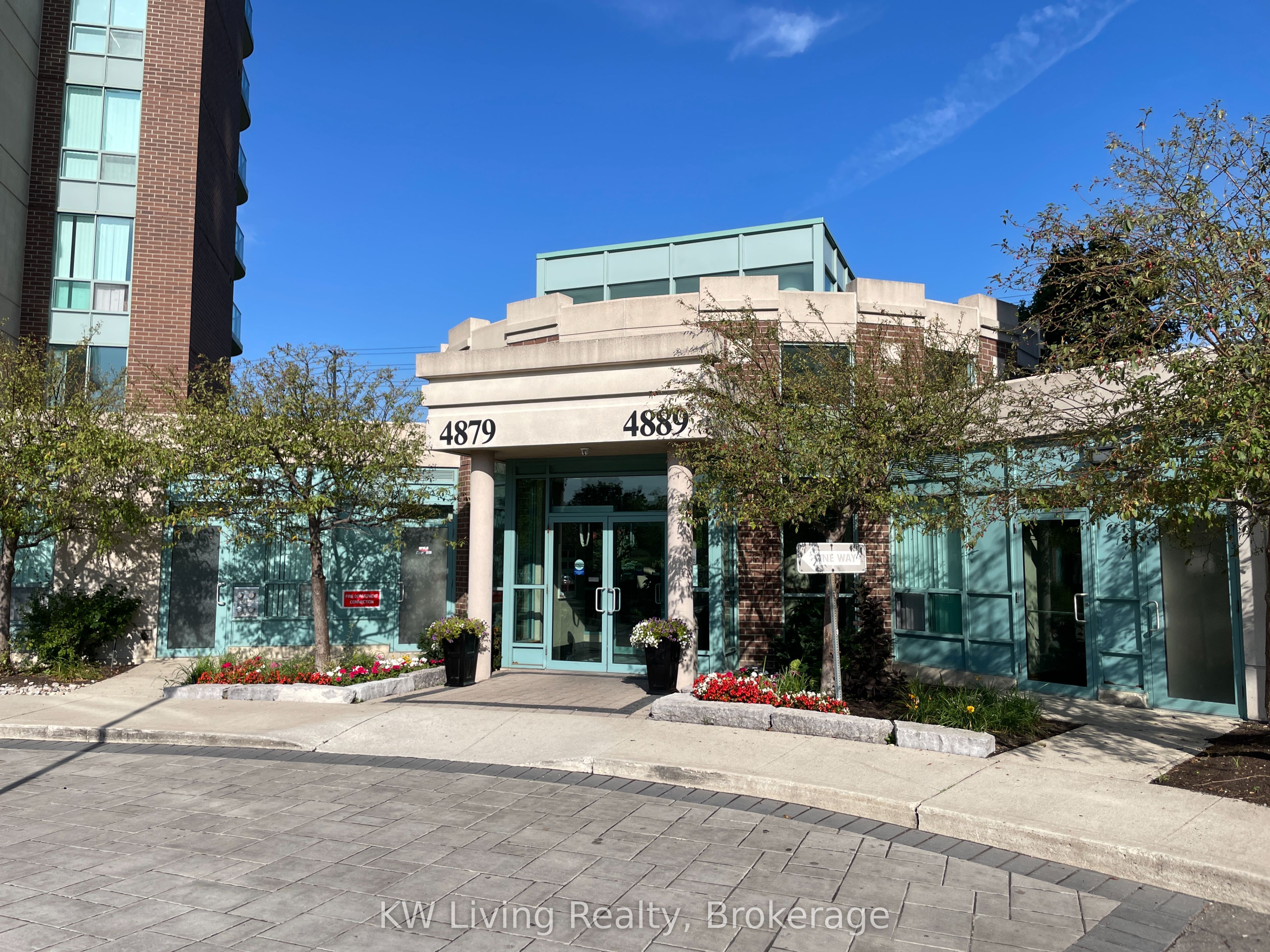 Unit 908 Room2 - 4889 Kimbermount Avenue, Mississauga 2