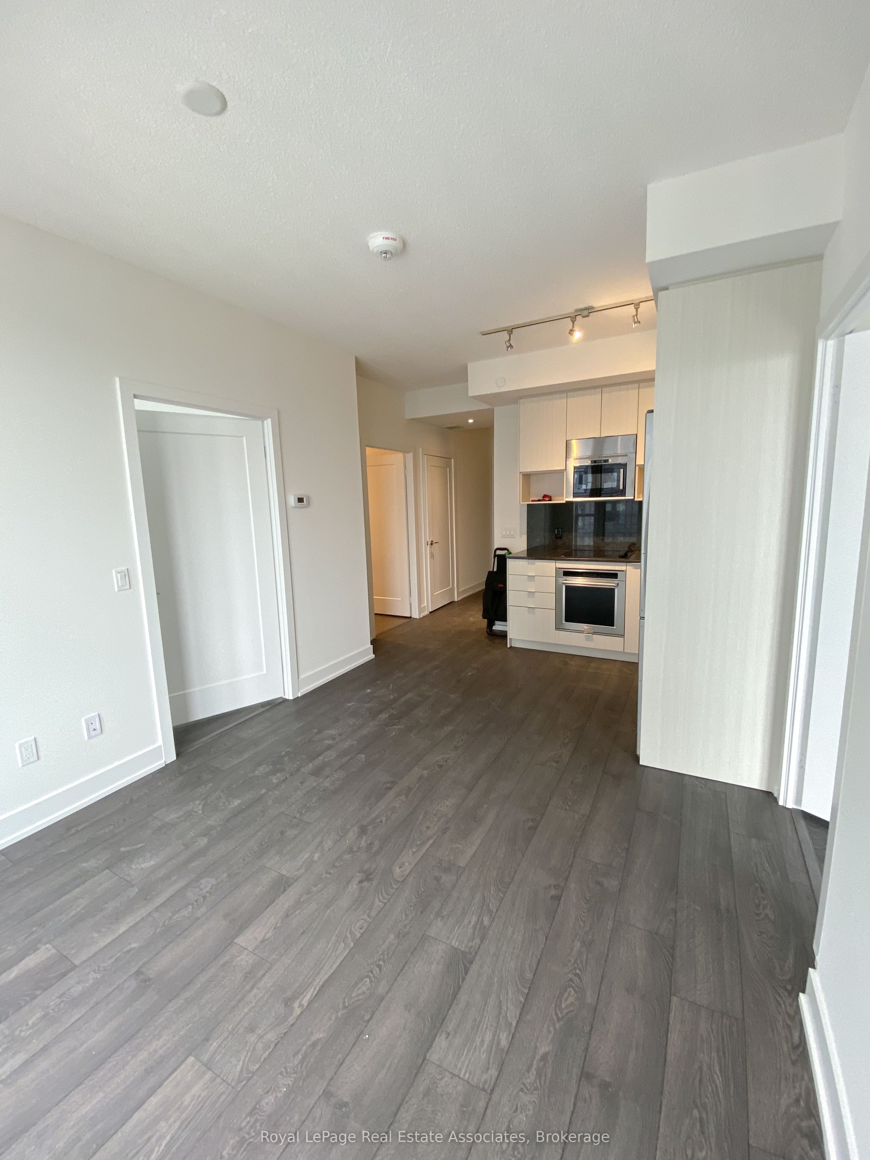Unit 3101 - 7 Mabelle Avenue, Etobicoke 5