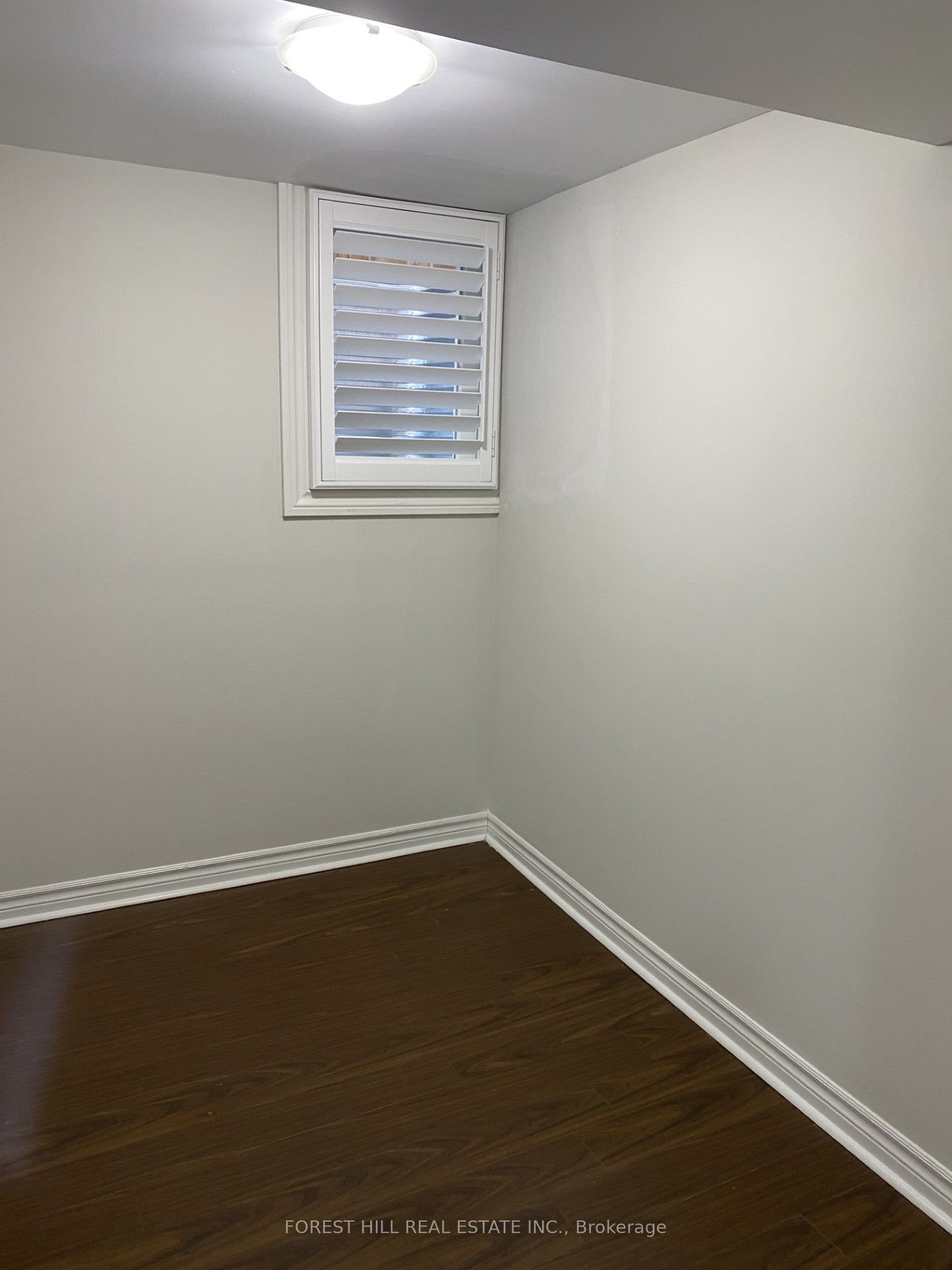 Unit bsmt - 5663 Whitehorn Avenue, Mississauga 4