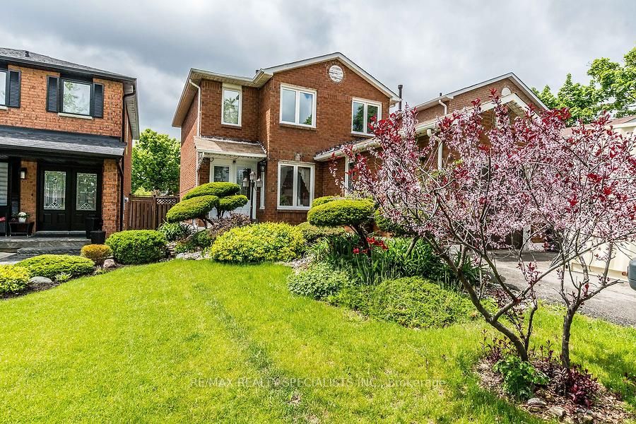 4674 Pemmican Trail, Mississauga 3