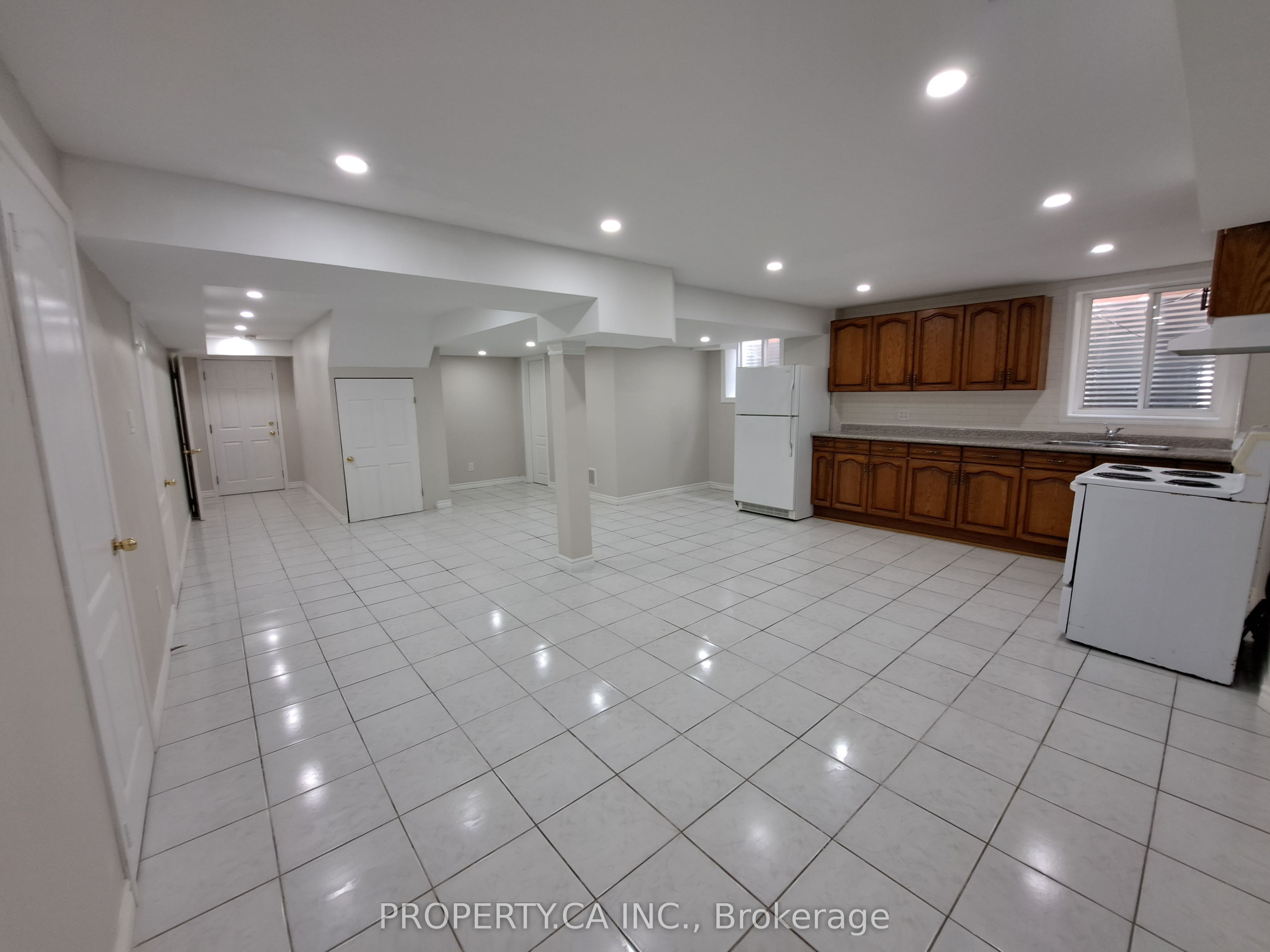 Unit Bsmt - 135 Sunny Meadow Boulevard, Brampton 5
