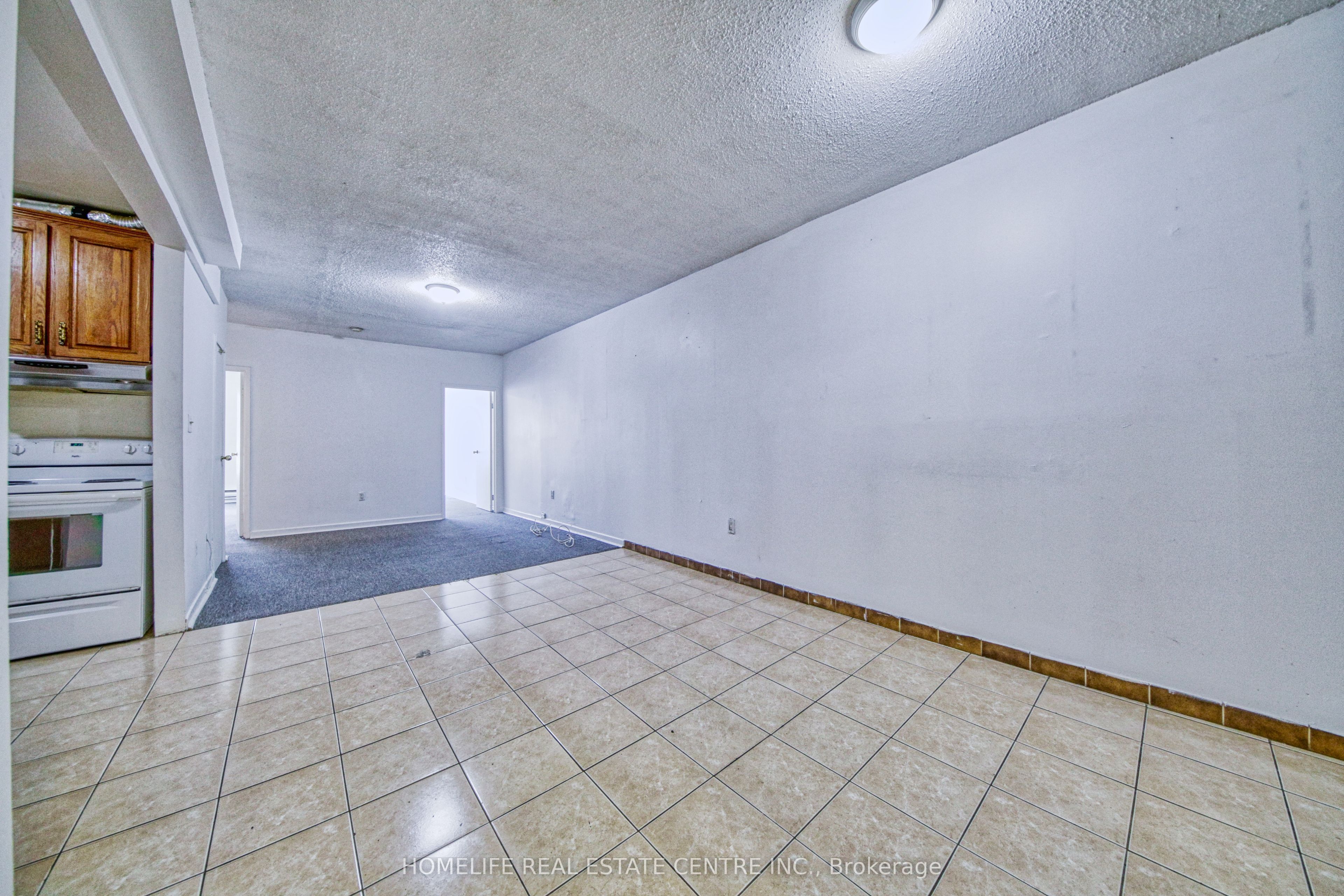 Unit 203 - 223 Jameson Avenue, Toronto 3