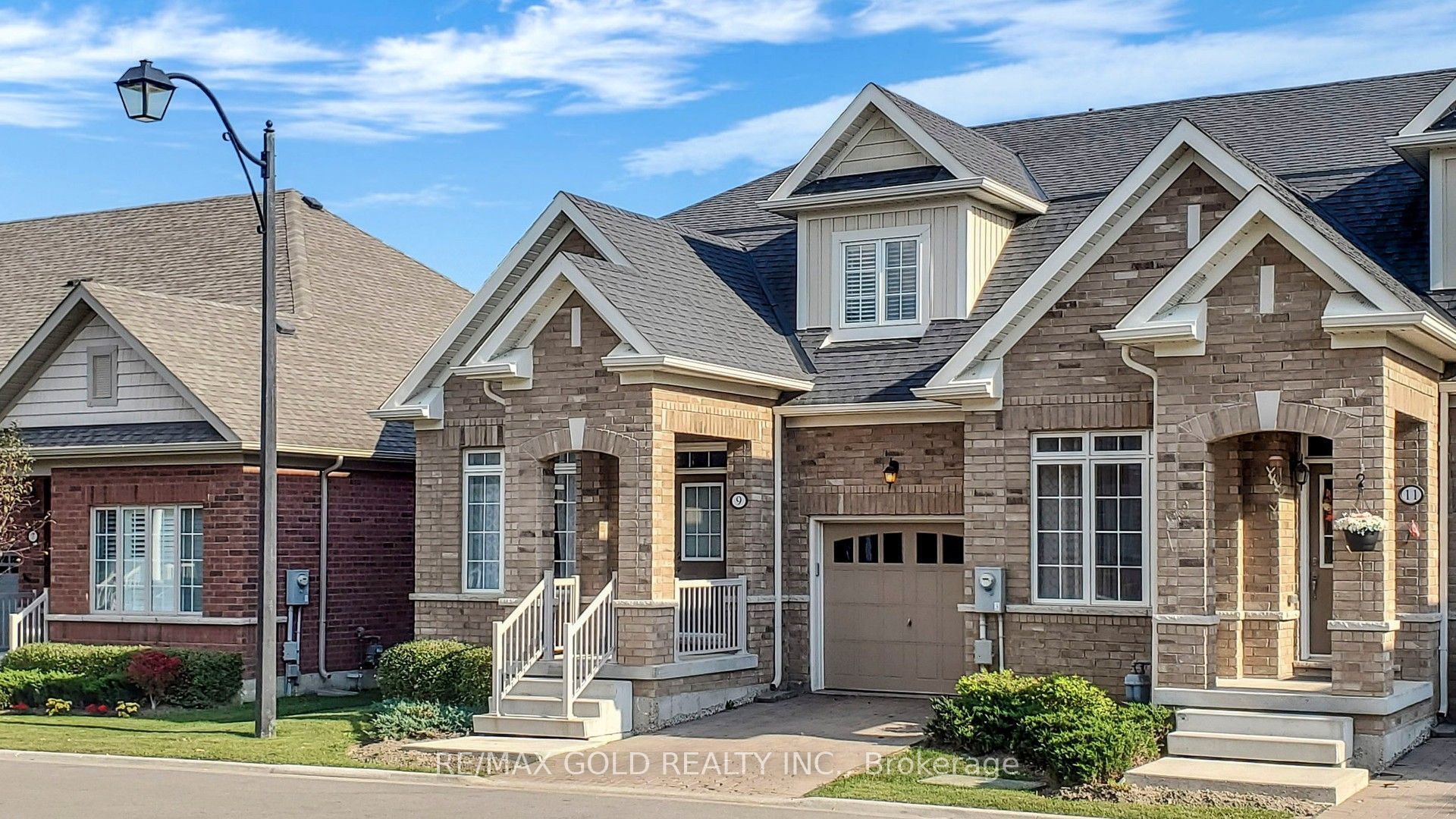9 Lobelia Street, Brampton 2