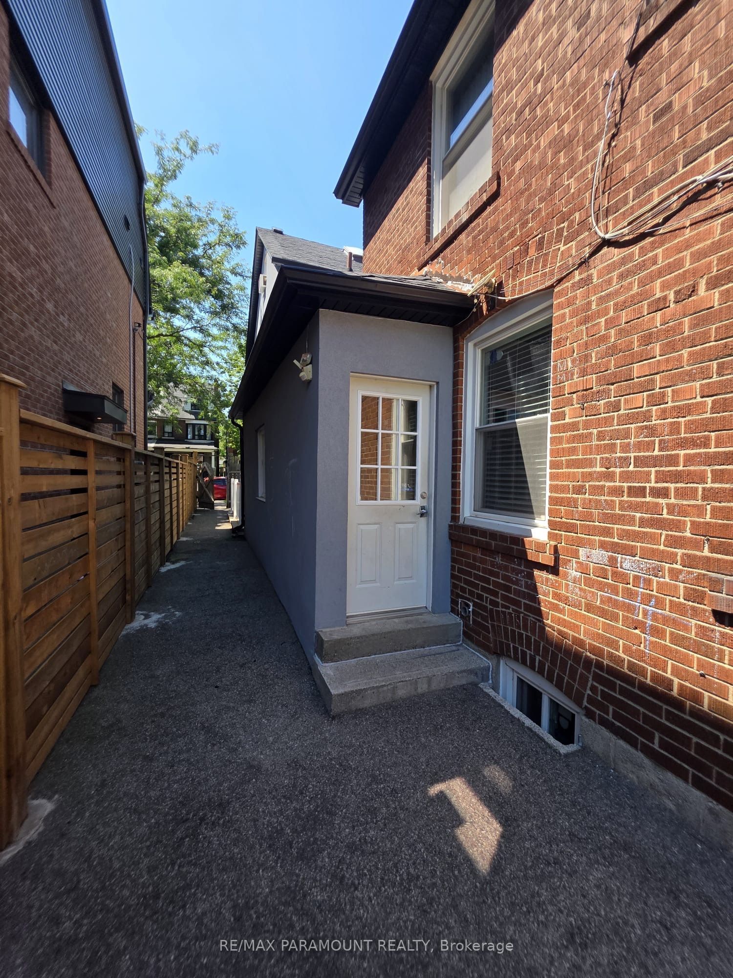 Unit Main - 291 Pacific Avenue, Toronto 2