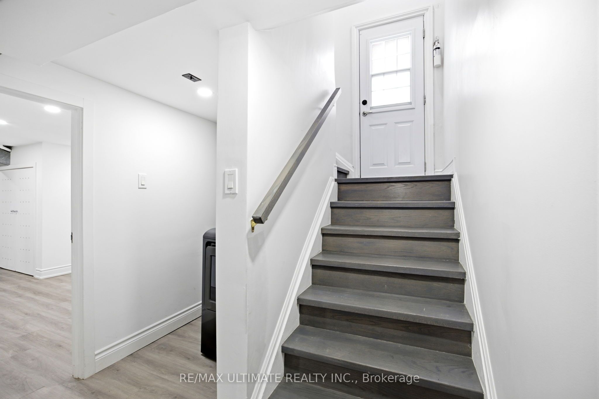 355 Culford Road, North York 2