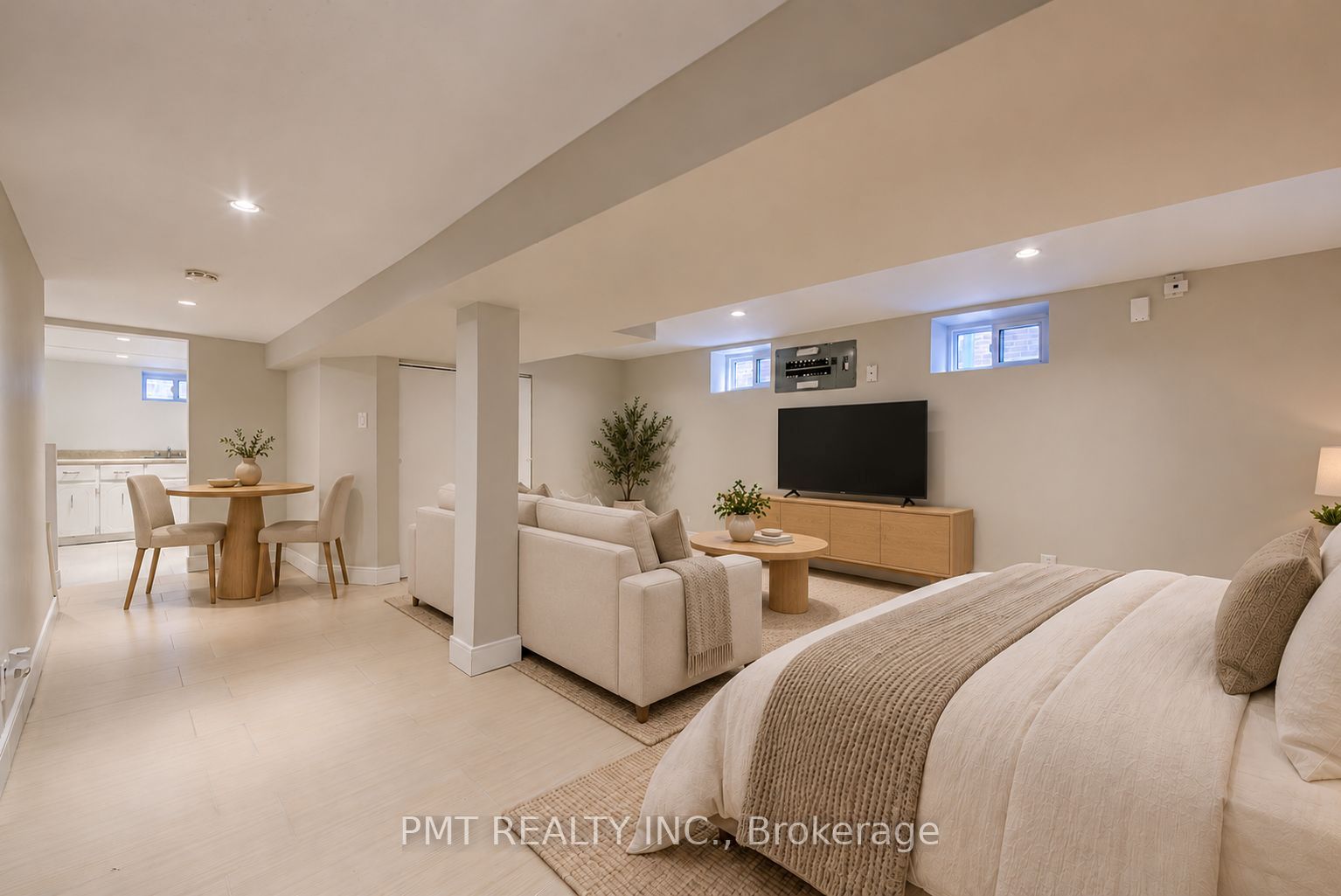 Unit Bsmt - 39 Windermere Avenue, Toronto 5
