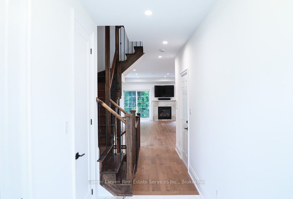 Unit Upper - 1557 Eglinton Avenue W, Mississauga 4