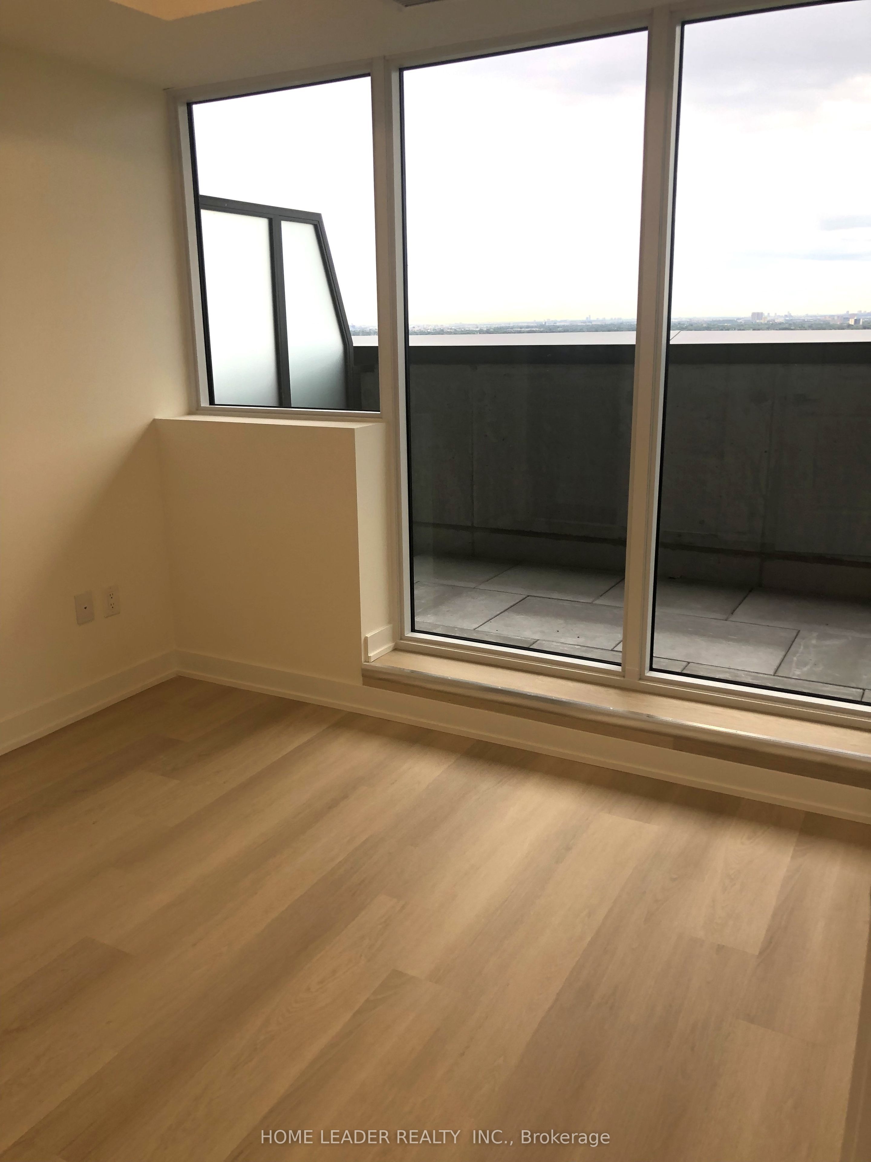 Unit 1109 - 2825 , Toronto Jane Street, North York 3
