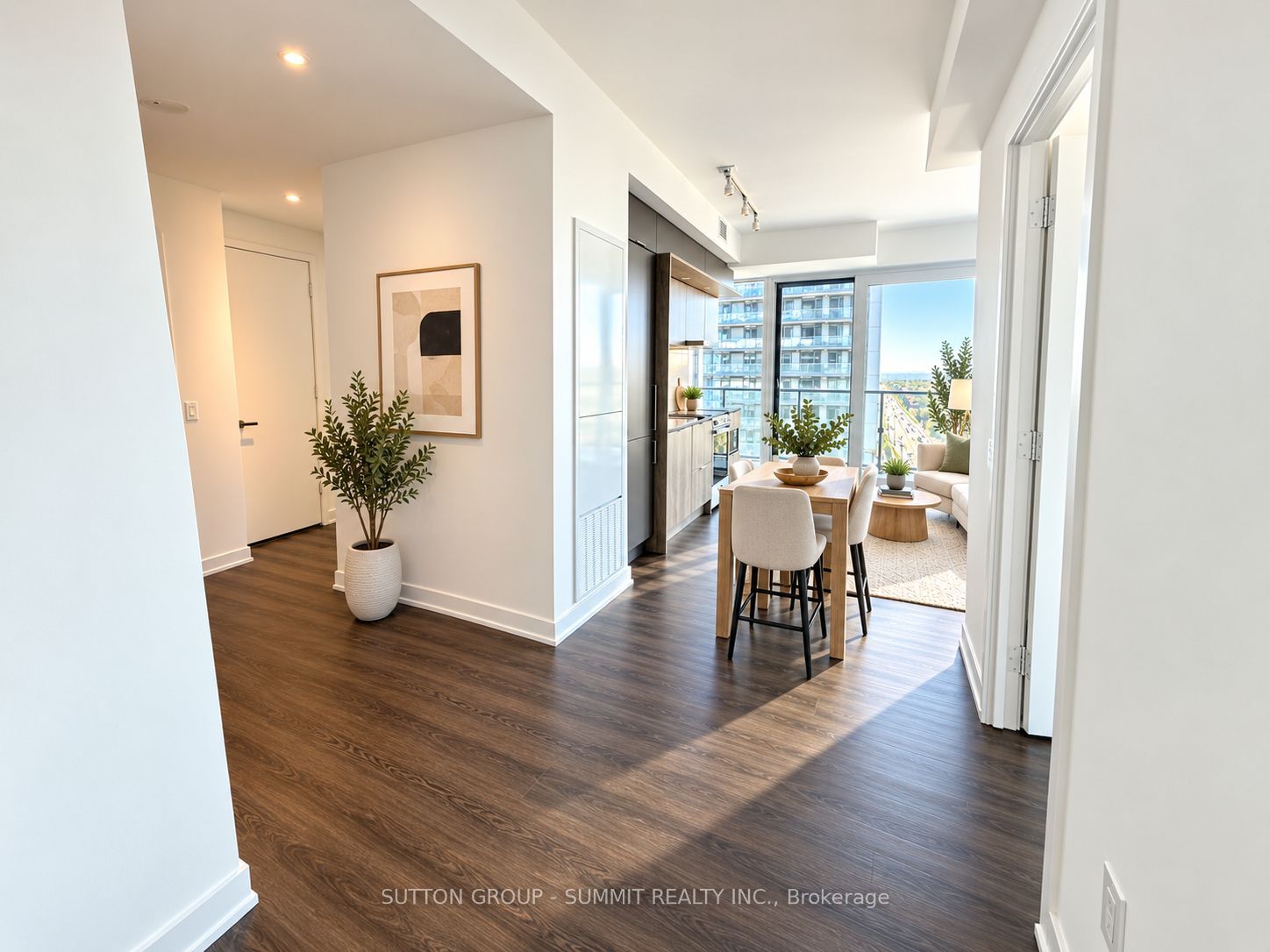 Unit 1402 - 448 Burnhamthorpe Road W, Mississauga 2