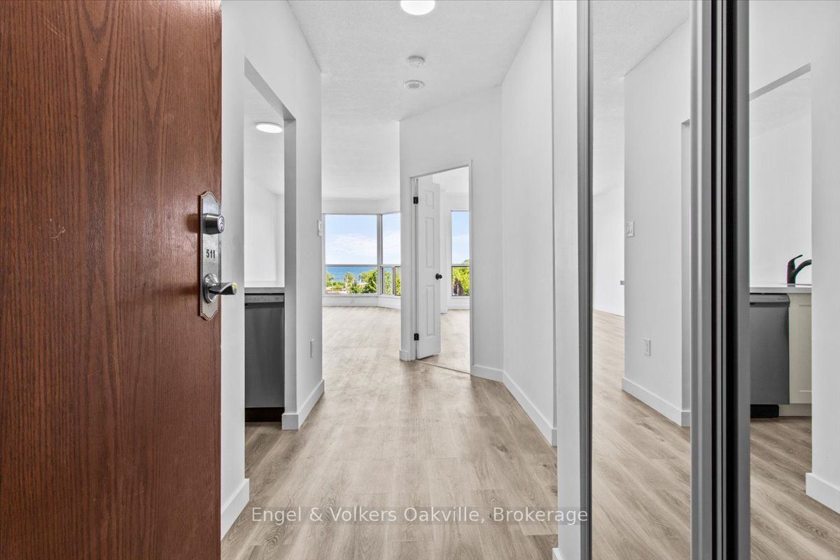 Unit 511 - 2511 Lakeshore Road W, Oakville 2