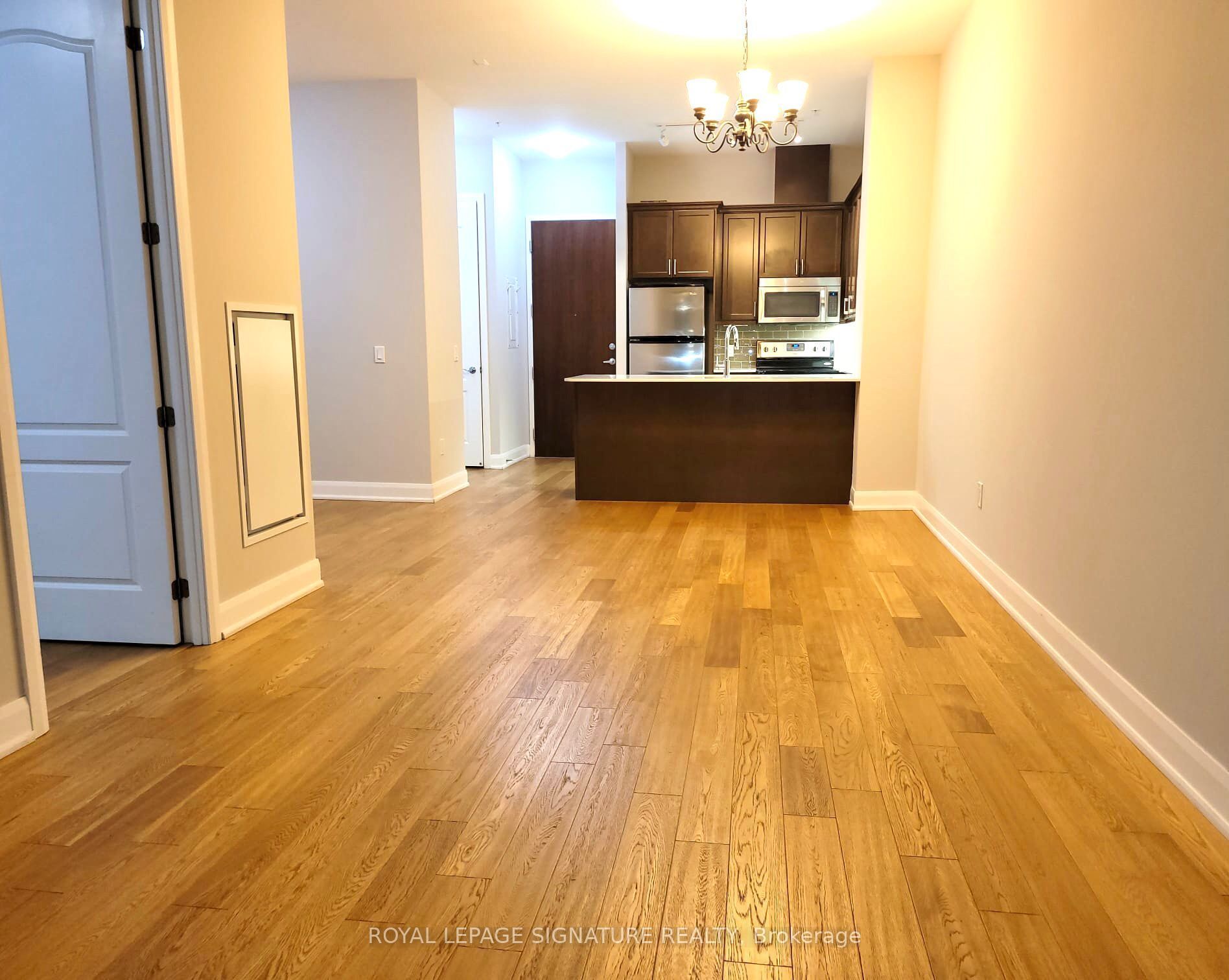 Unit 123 - 2480 Prince Michael Drive, Oakville 4