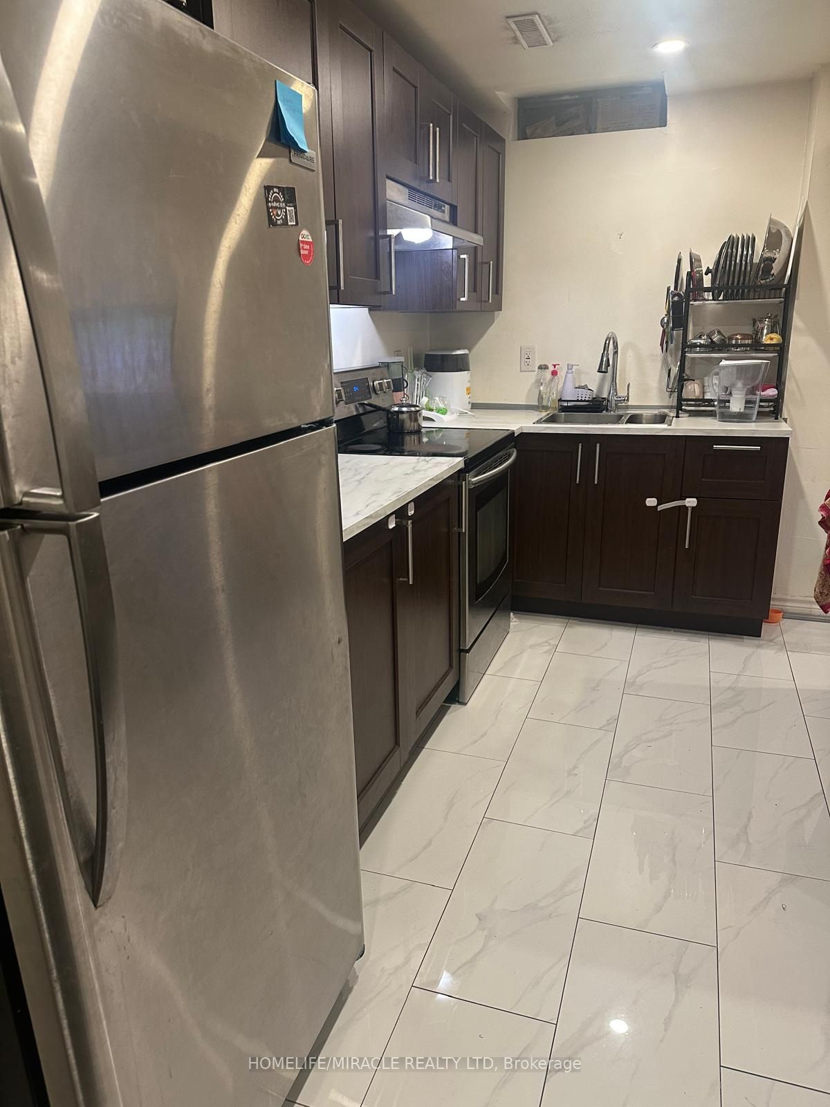 Unit Bsmt - 54 Oranmore Crescent, Brampton 2