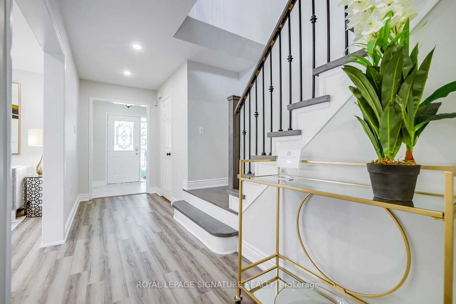 2260 Ridge Landing, Oakville 4