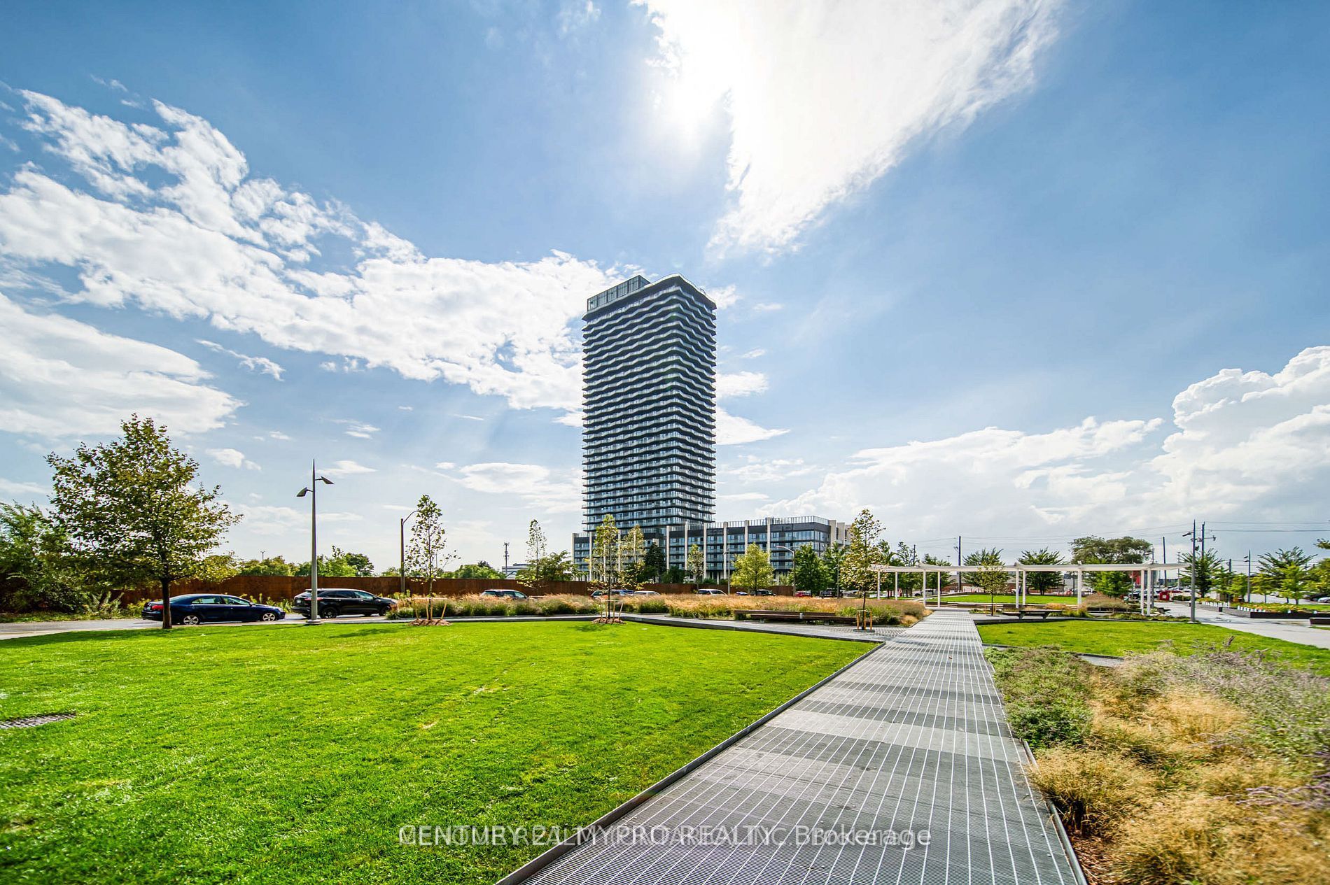 Unit 1707 - 36 Zorra Street, Etobicoke 3