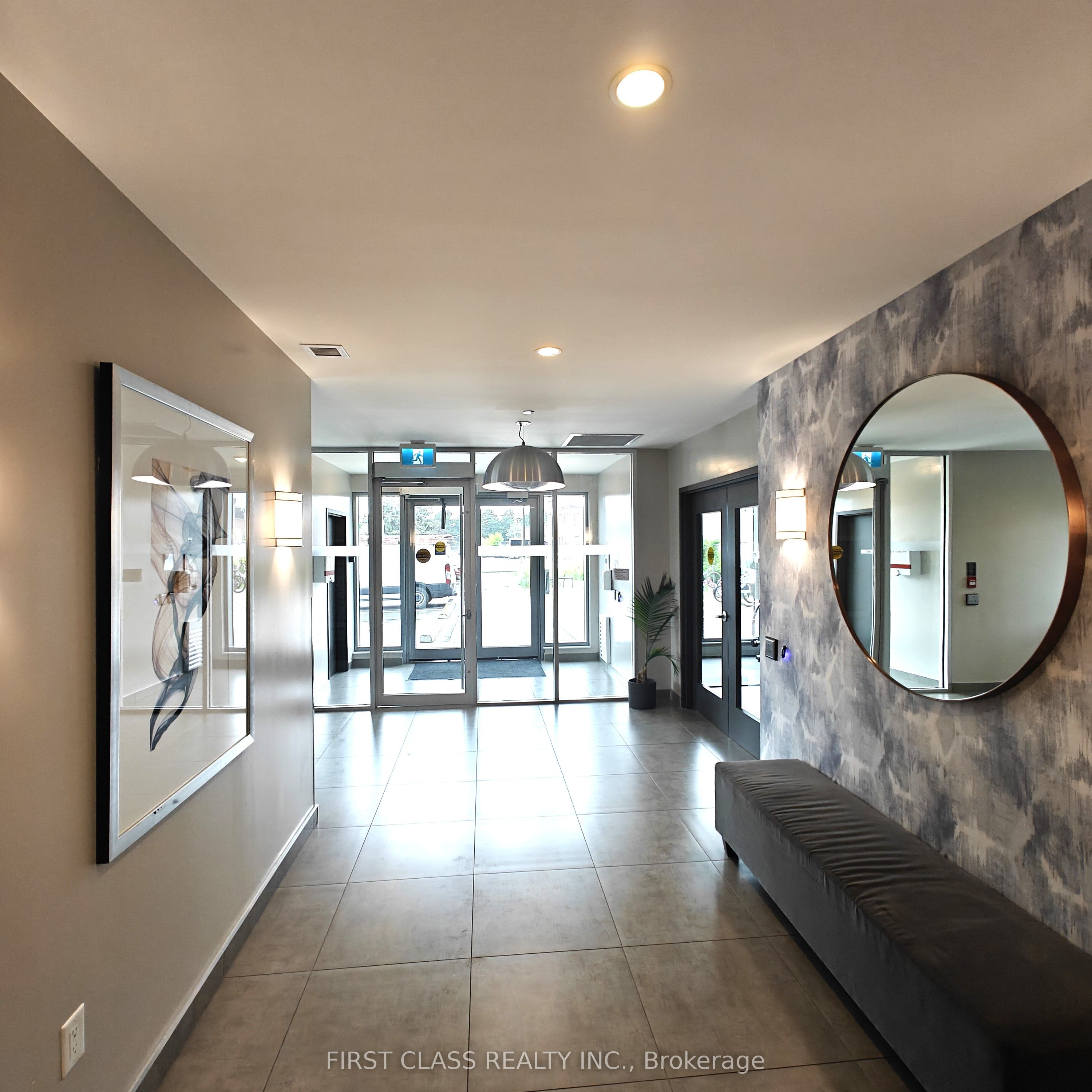Unit 808 - 716 Main Street E, Milton 4