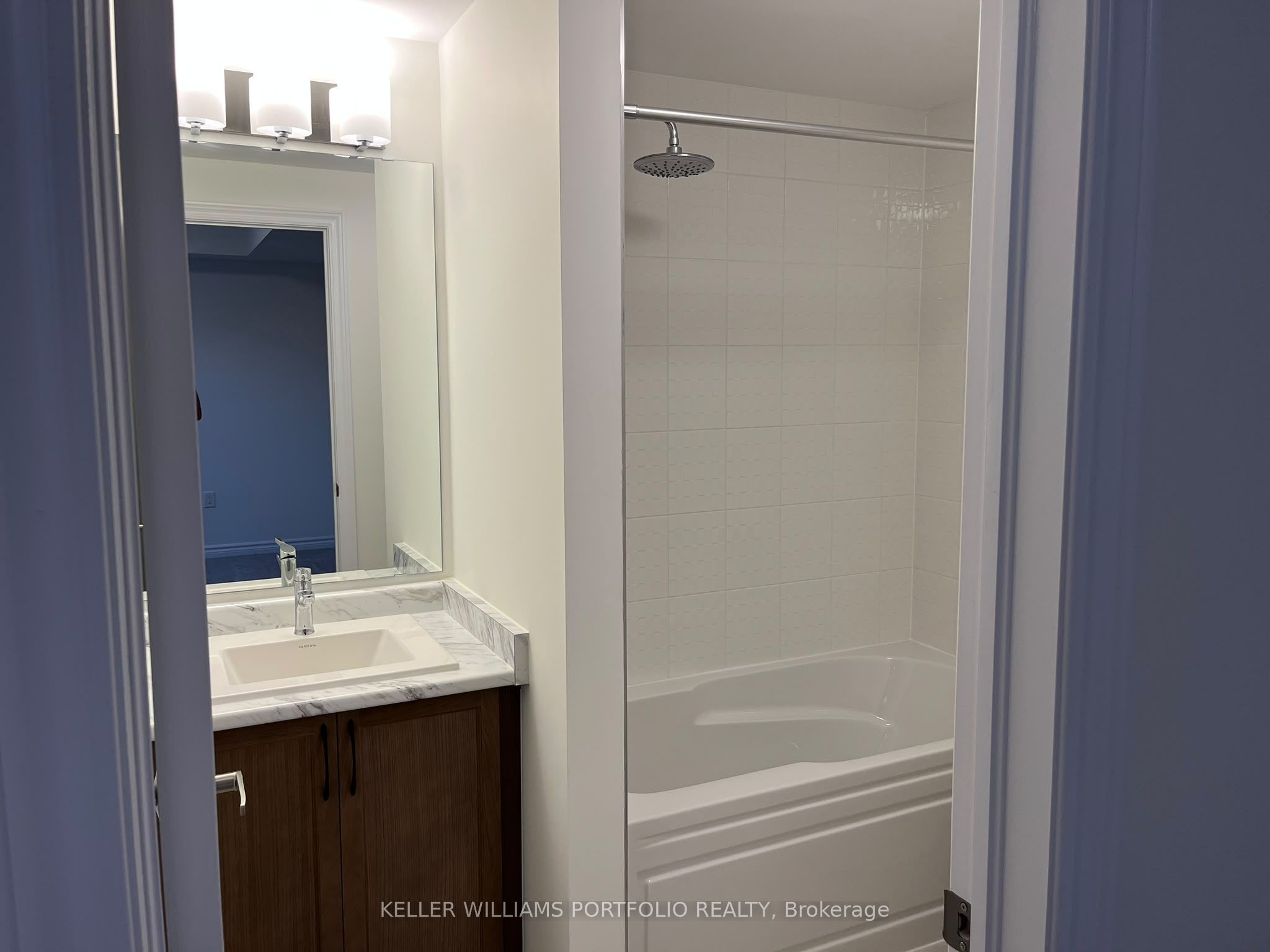 Unit Bsmt - 8 Thornbird Crescent, Brampton 5
