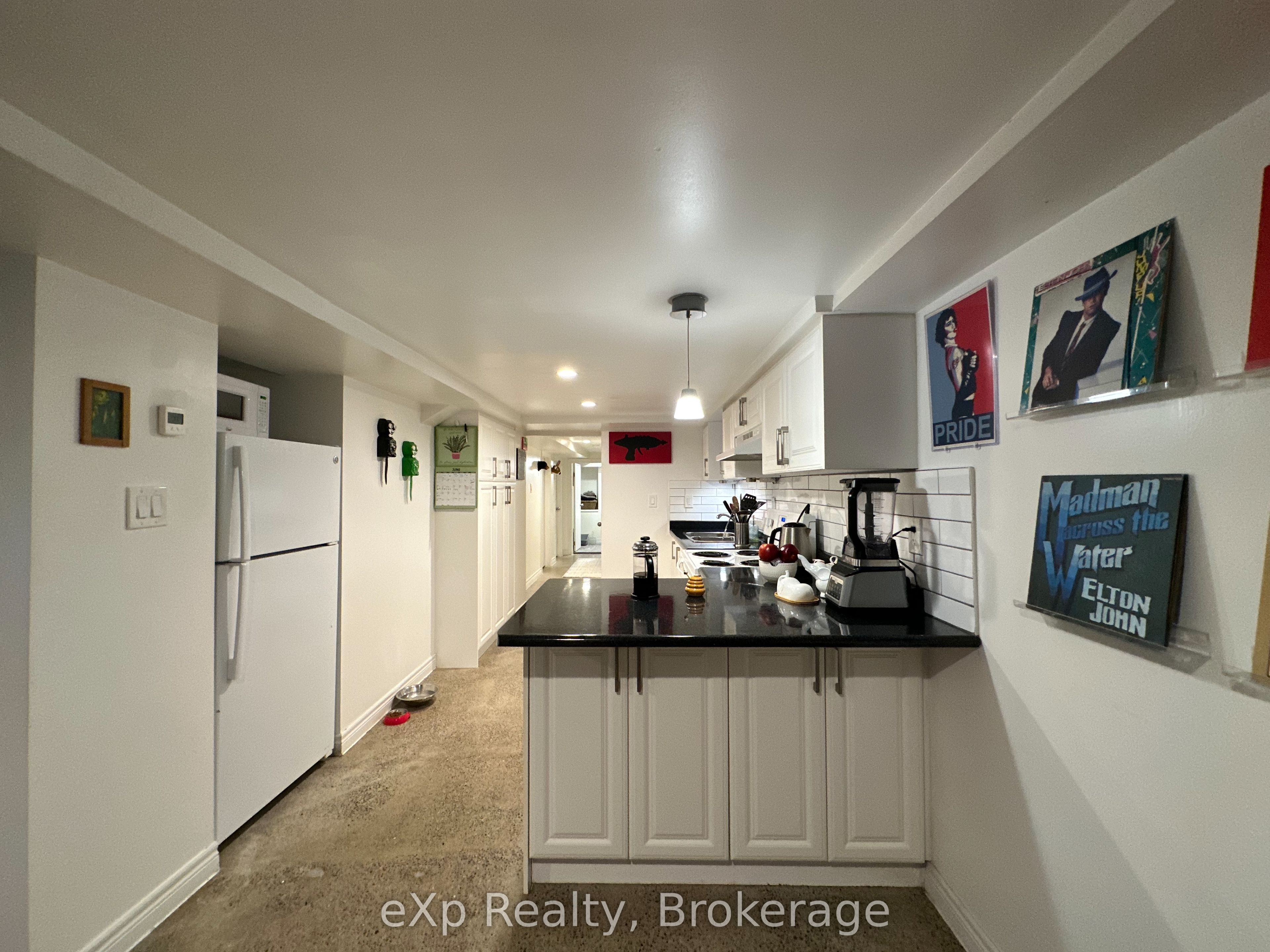 Unit 3 - 36 Second Street, Etobicoke 4