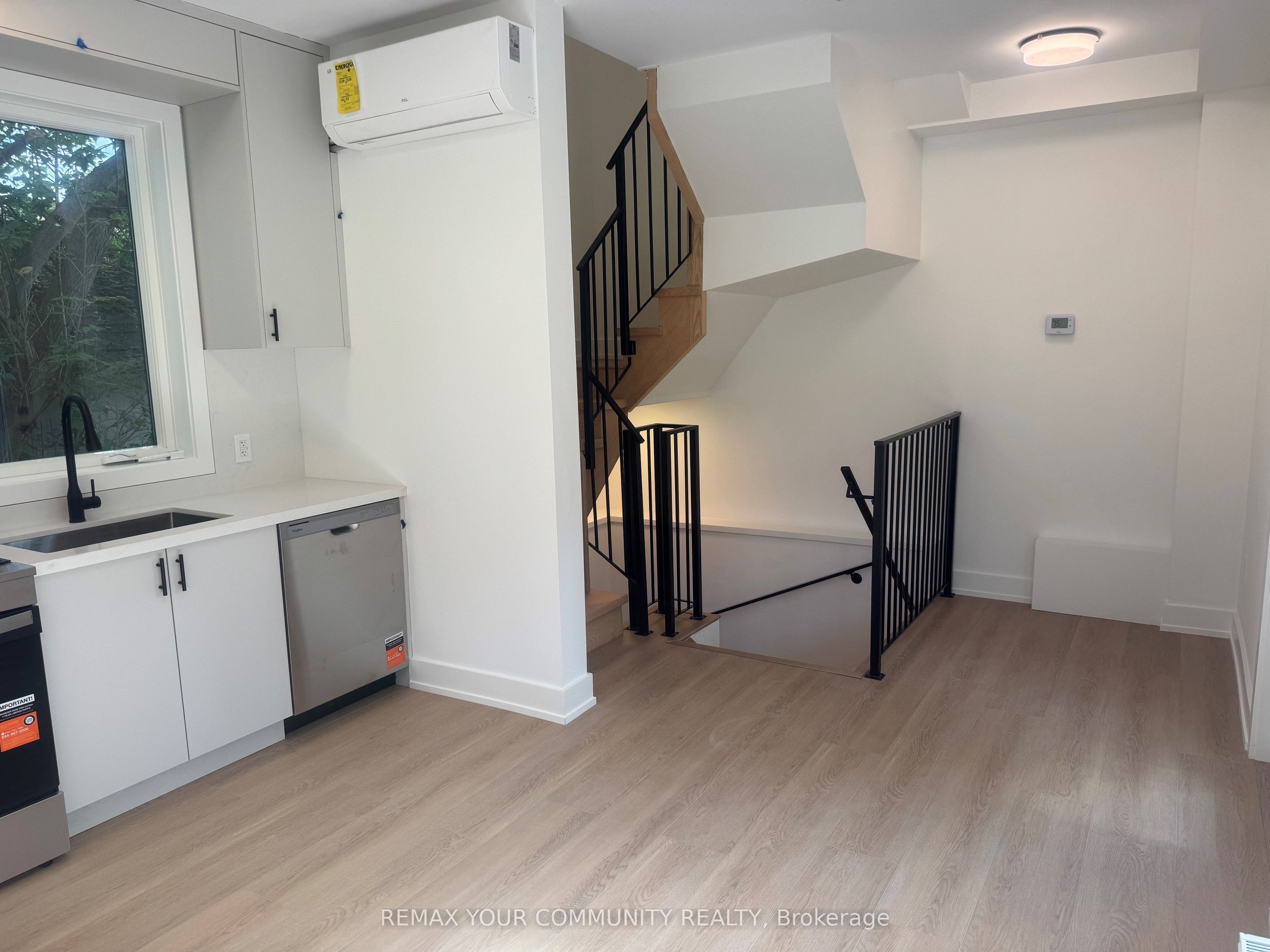 Unit Garden Suite - 222 Belgravia Avenue, Toronto 2