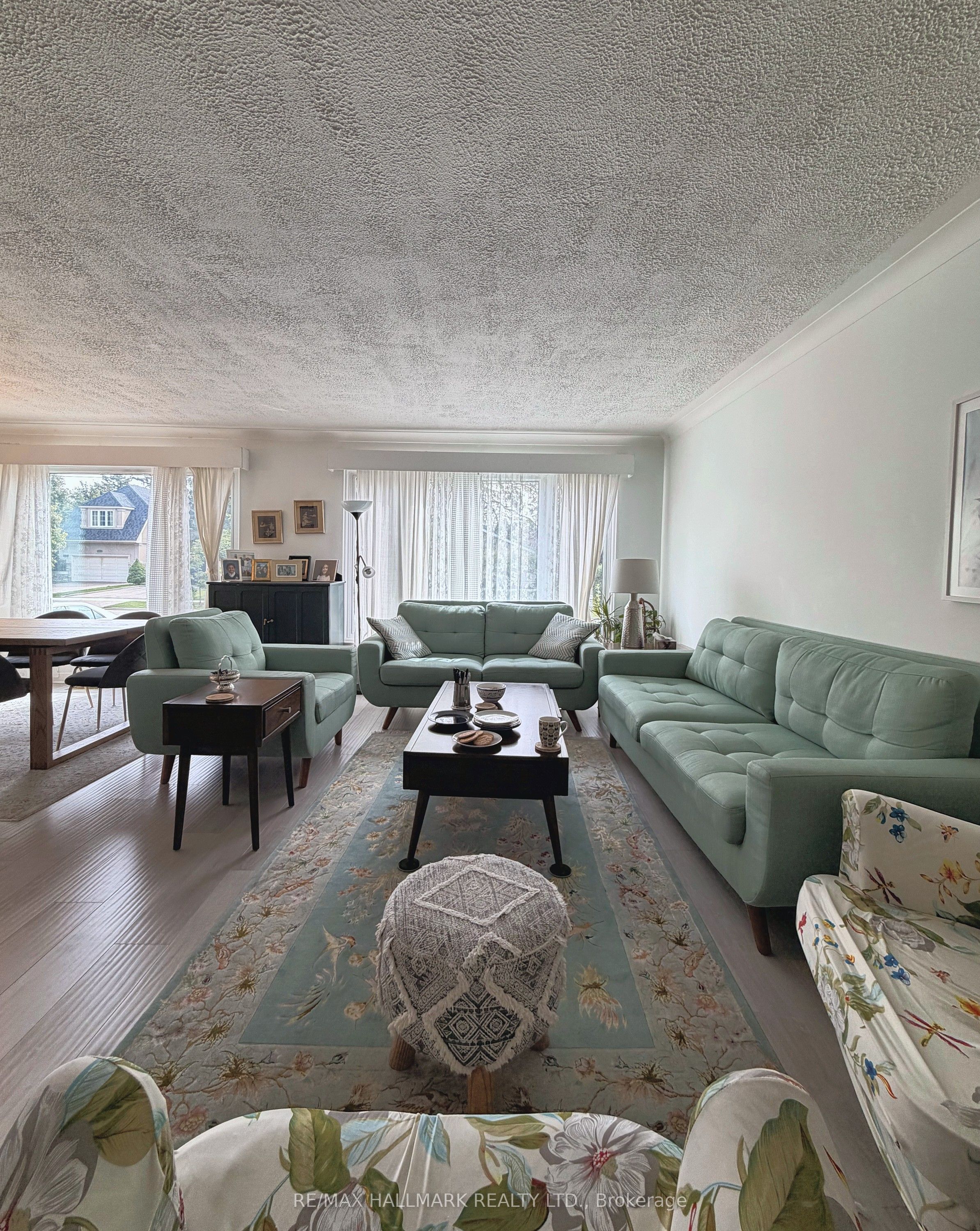 24 Sabine Road, Etobicoke 5