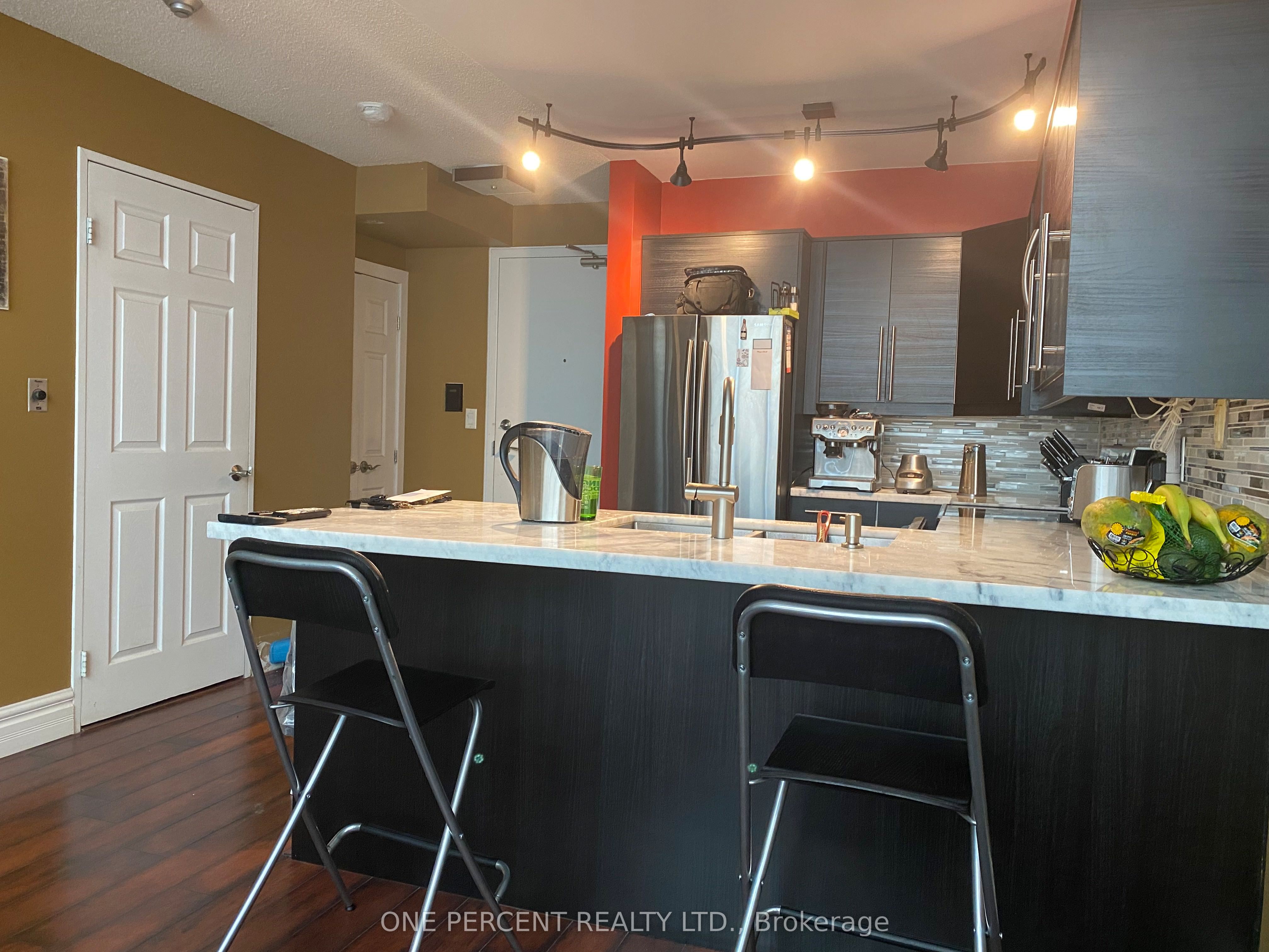 Unit 622 - 250 Manitoba Street, Etobicoke 3