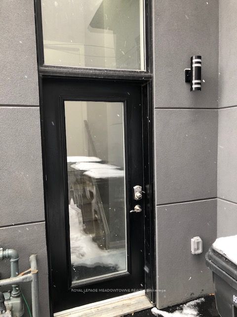 Unit BASEMENT ROOM 2 - 71 Thirtieth Street, Etobicoke 2