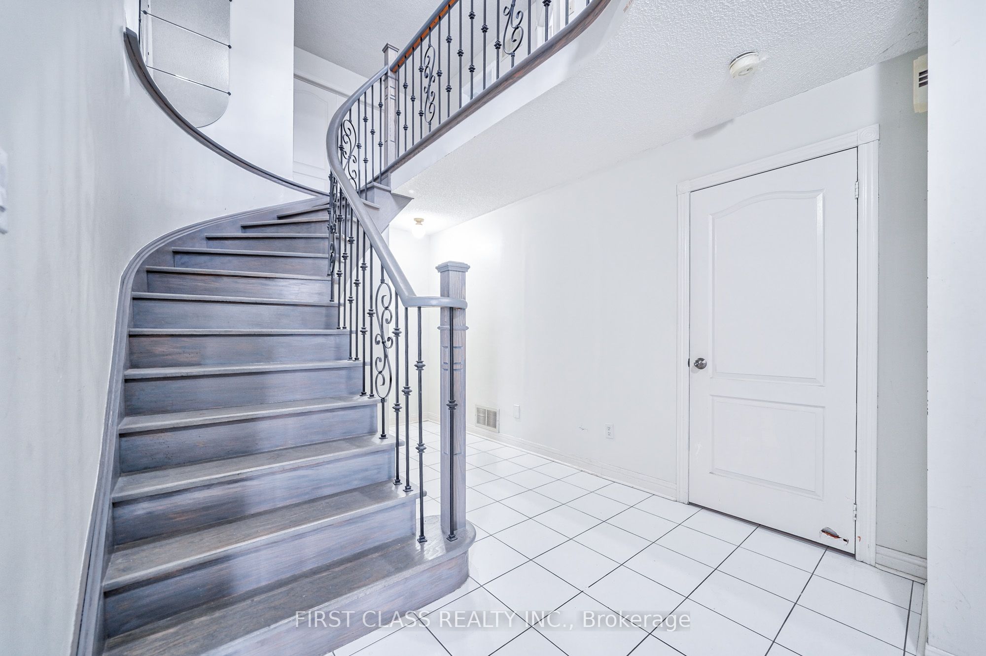 3309 Loyalist Drive, Mississauga 5