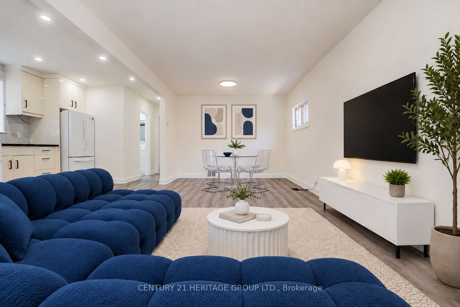 Unit Main Floor Only - 441 Rimilton Avenue, Etobicoke 4