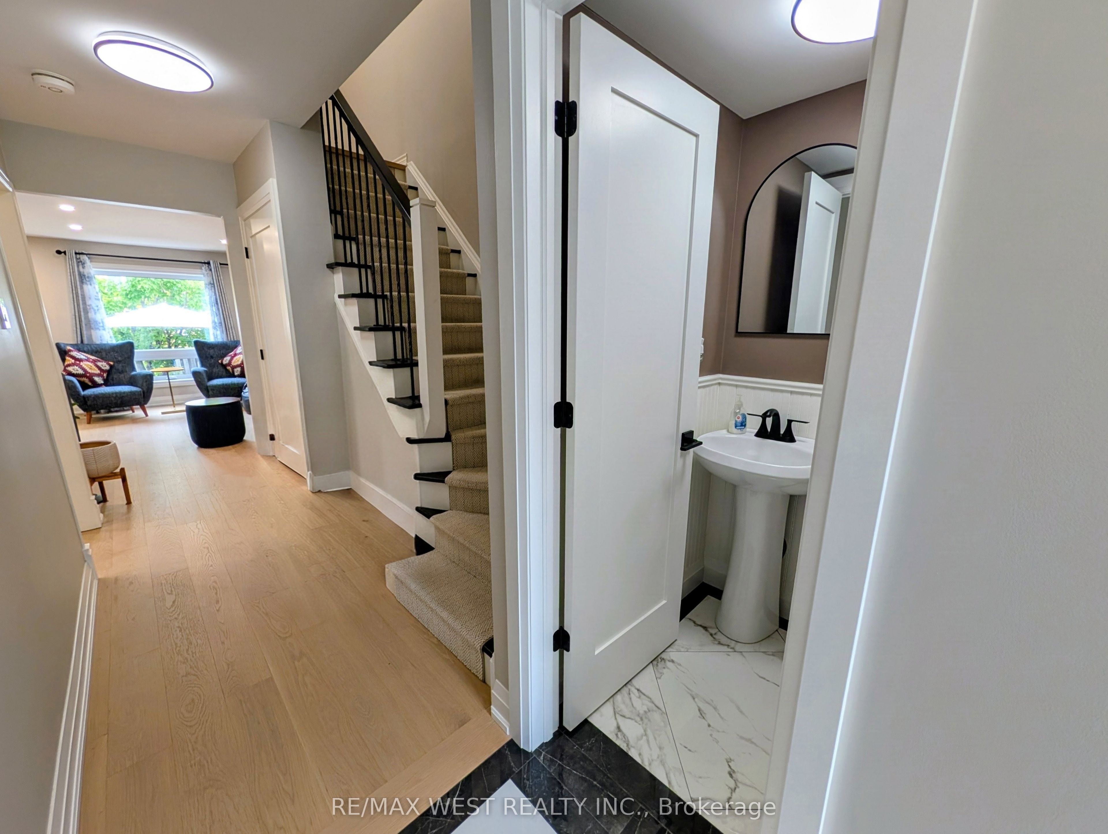 2213 Ridge Landing, Oakville 4