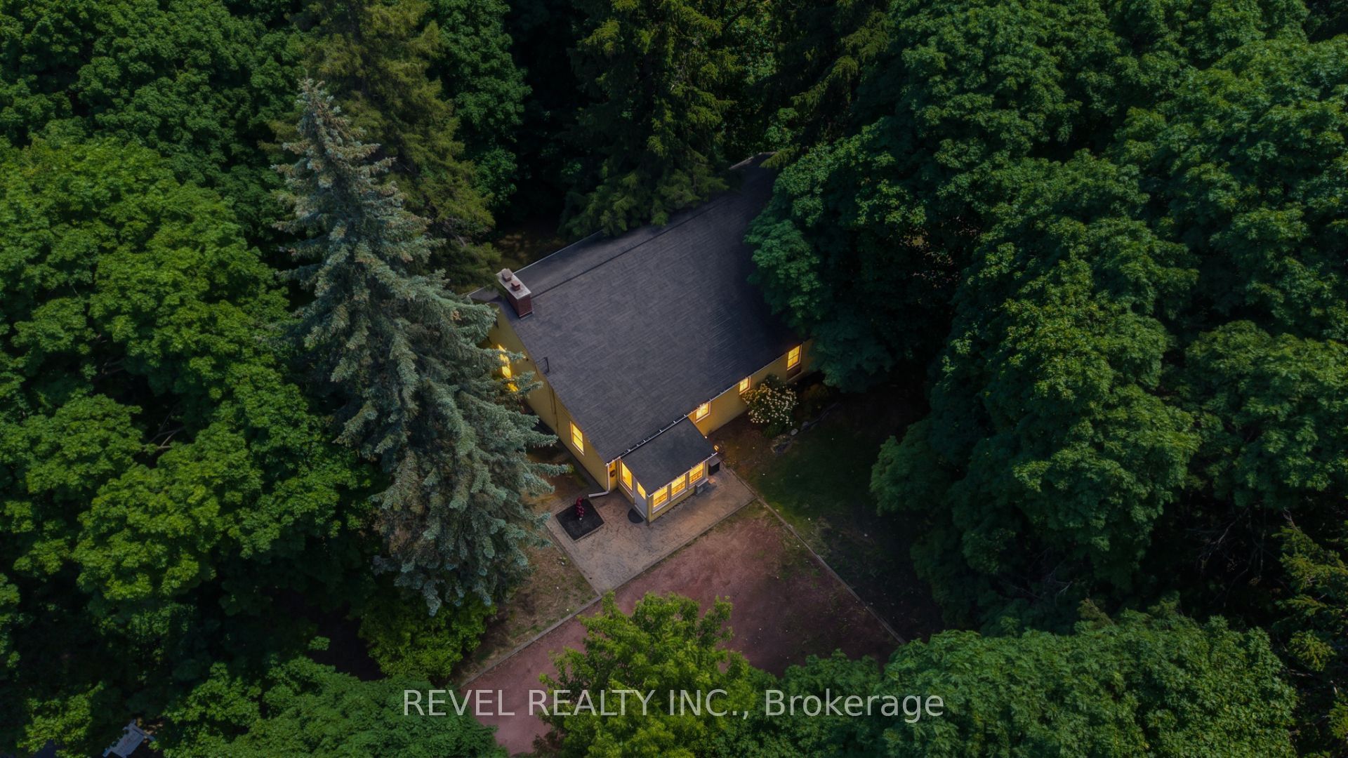 41 Mill Street, Mississauga 2