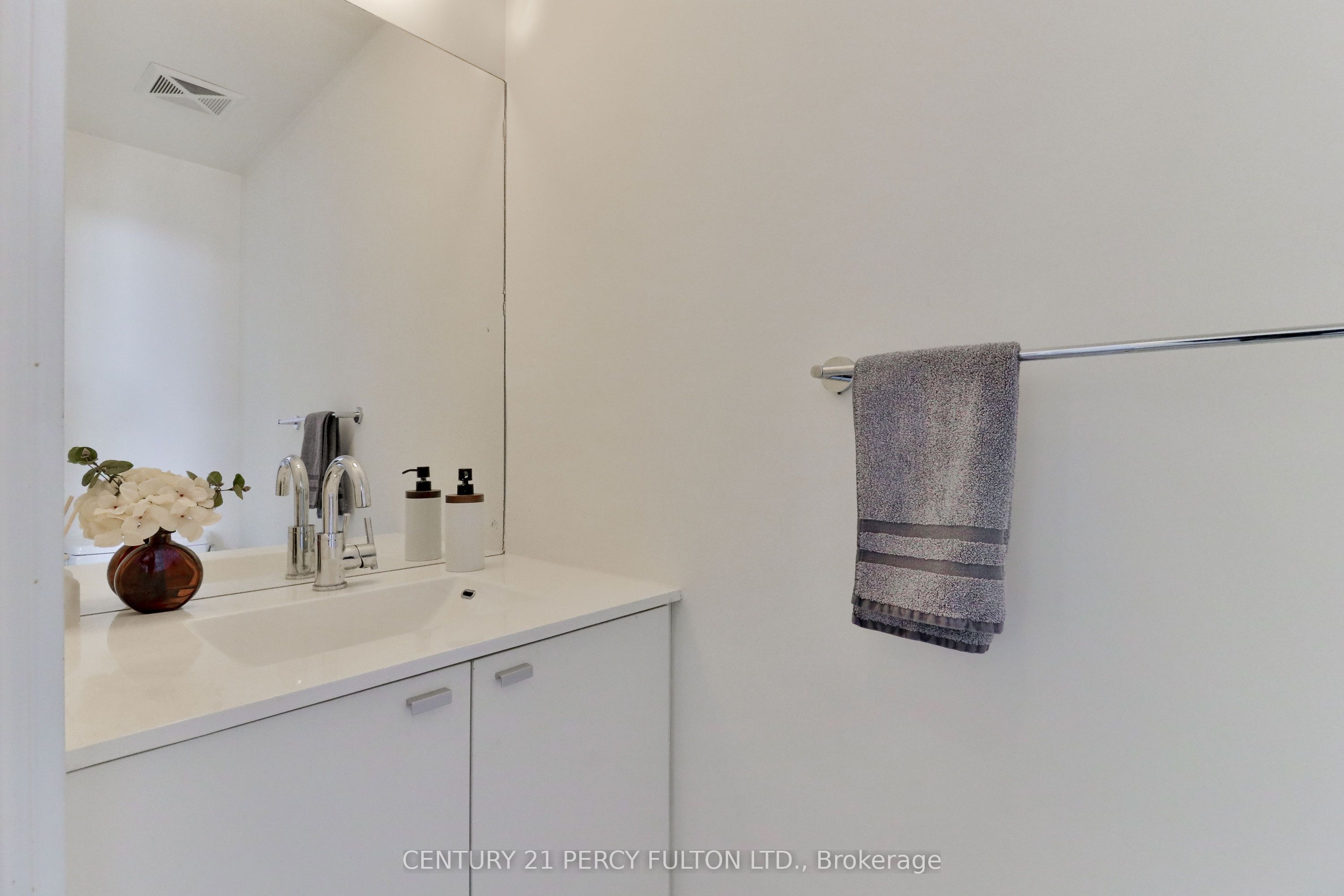 Unit PH3505 - 105 The Queensway Avenue, Toronto 3