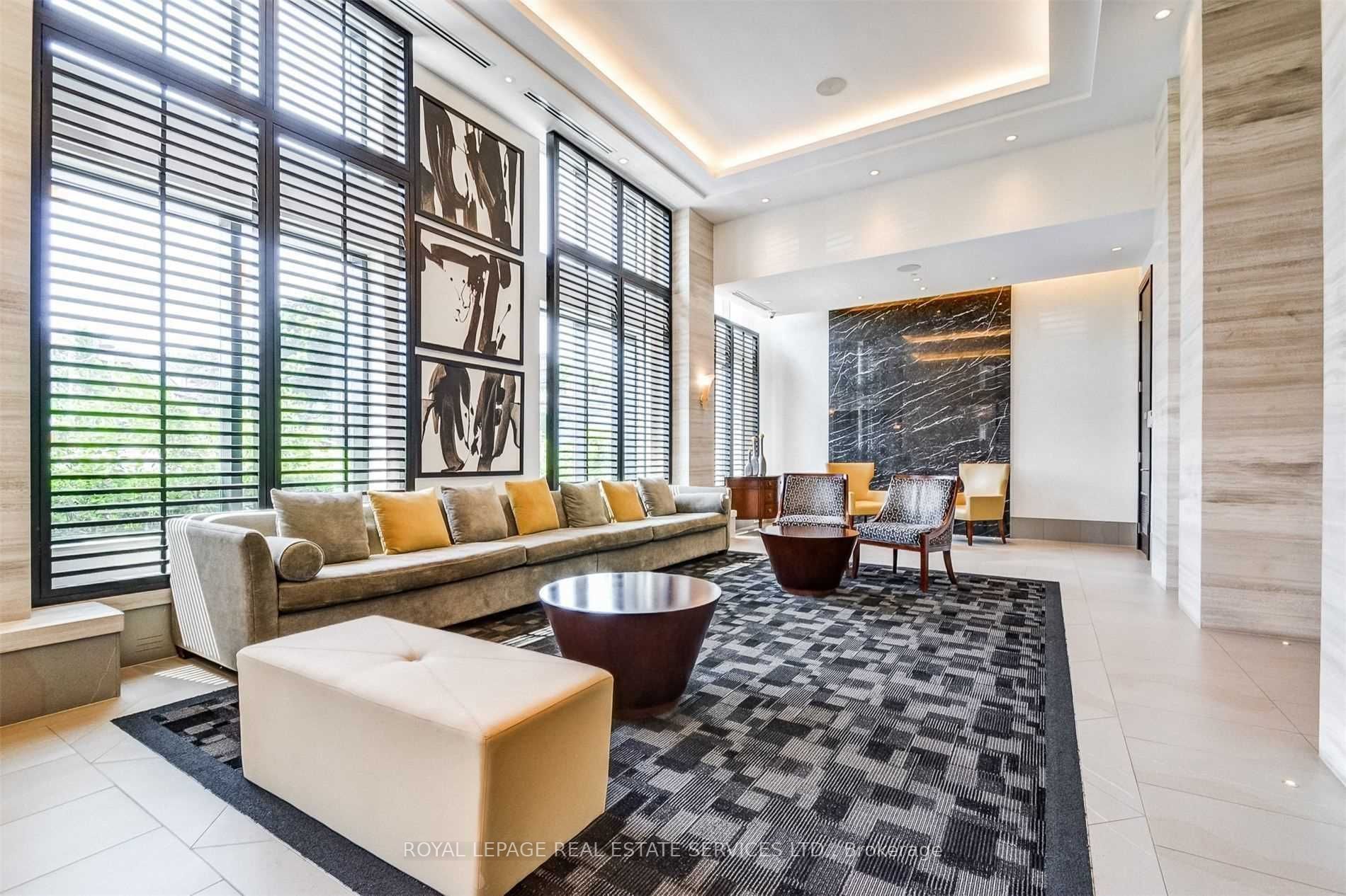Unit 223 - 1 Old Mill Drive, Toronto 4