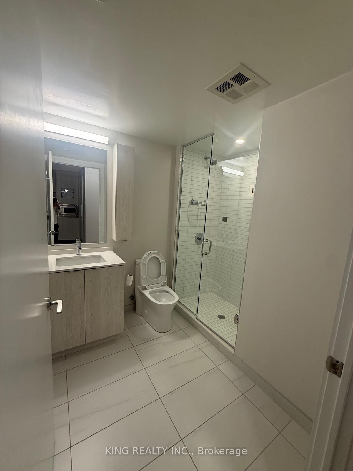 Unit 411 - 86 Dundas Street E, Mississauga 5