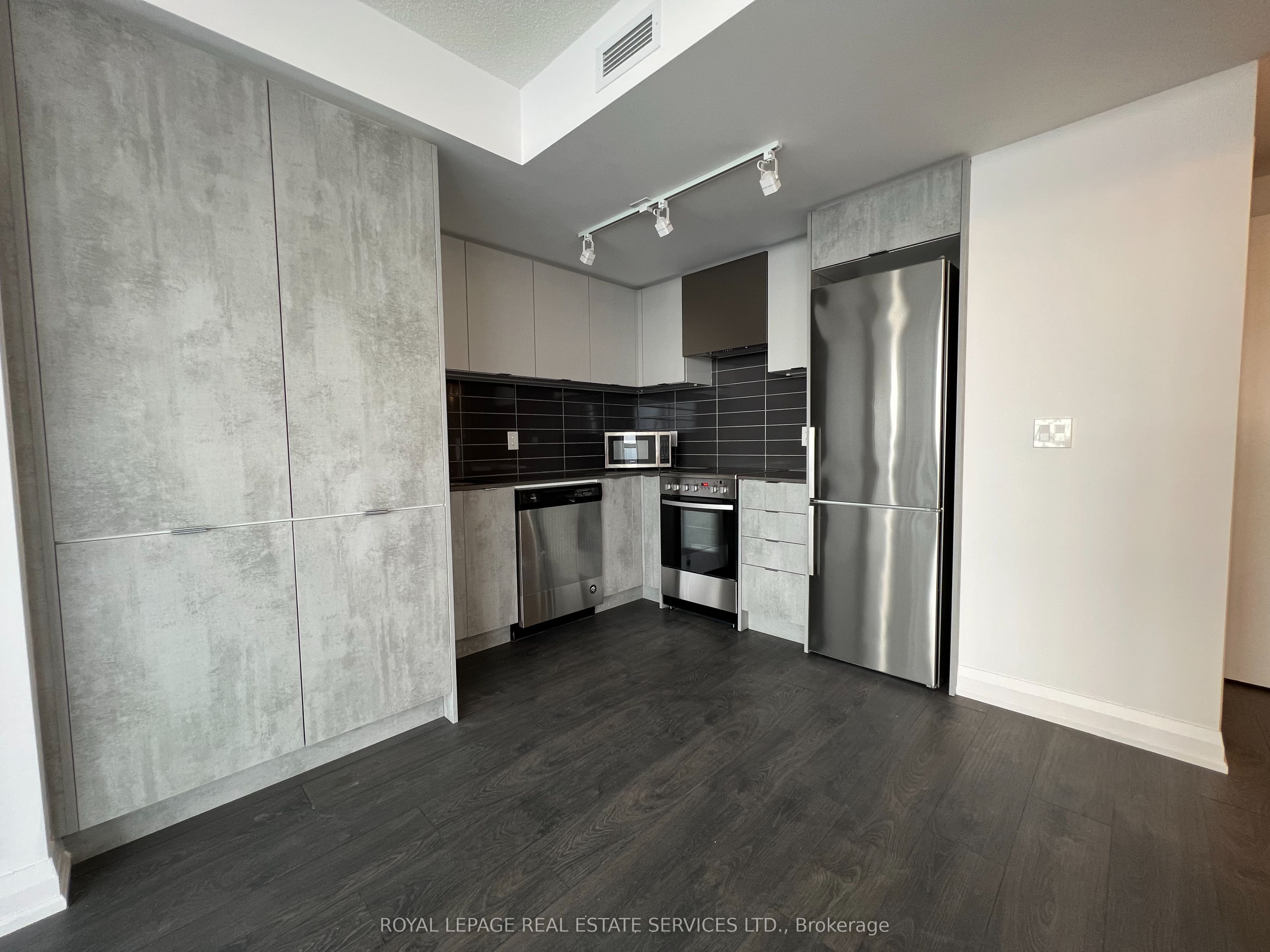 Unit 2908 - 30 Gibbs Road, Etobicoke 4