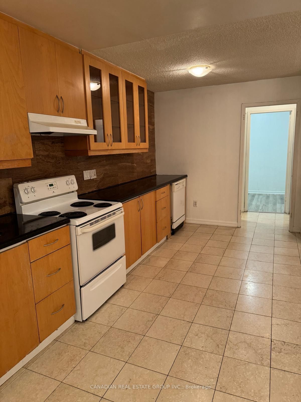 Unit 232 - 2095 Roche Court, Mississauga 5