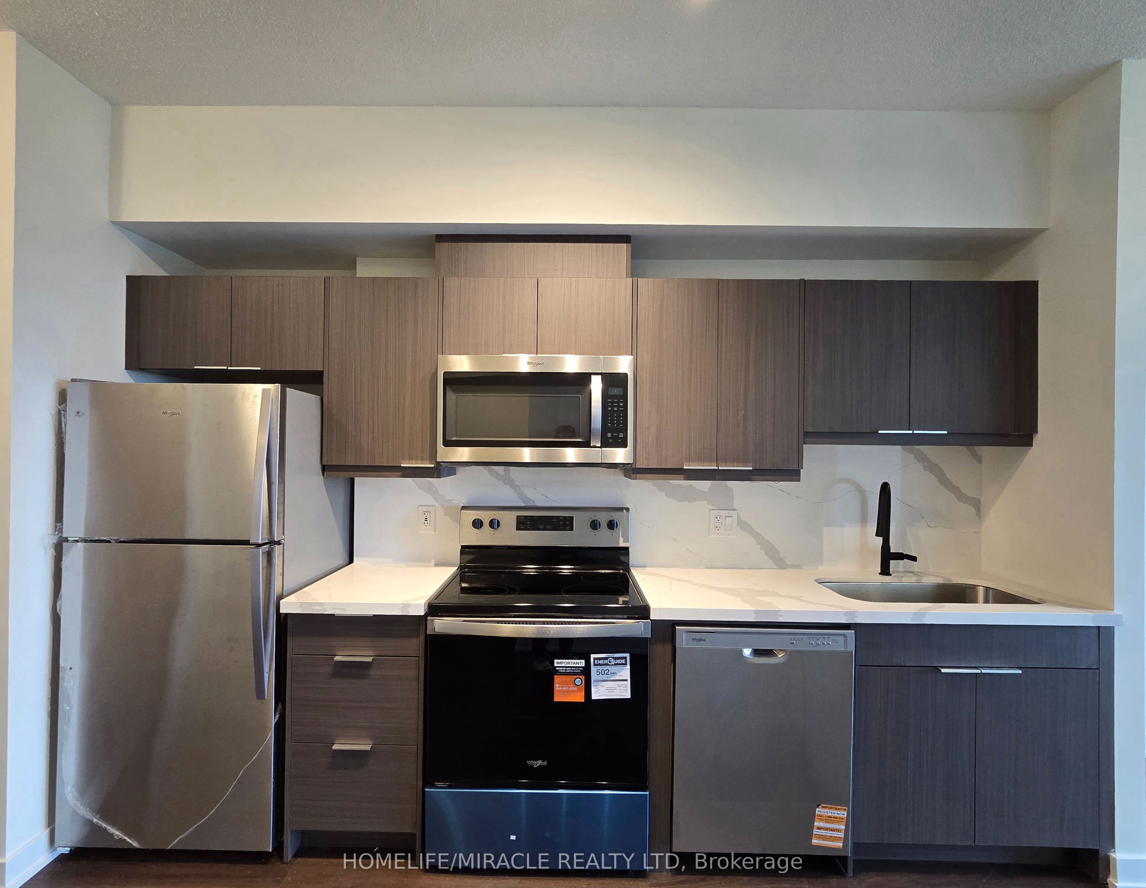 Unit 910 - 2825 Jane Street, North York 2