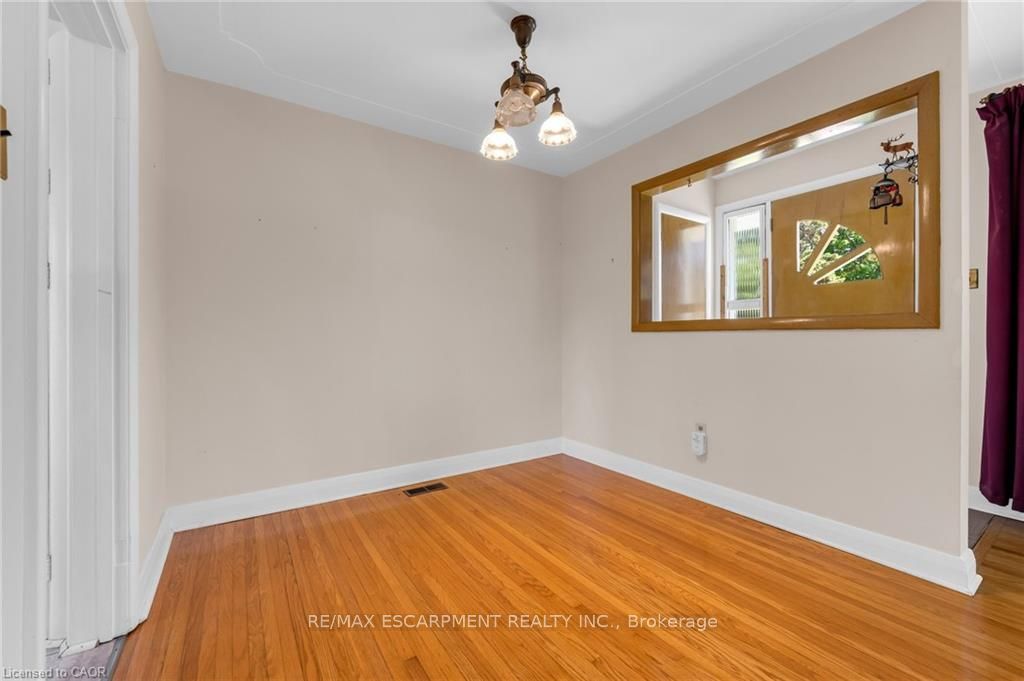 234 Pine Cove Road, Burlington 5