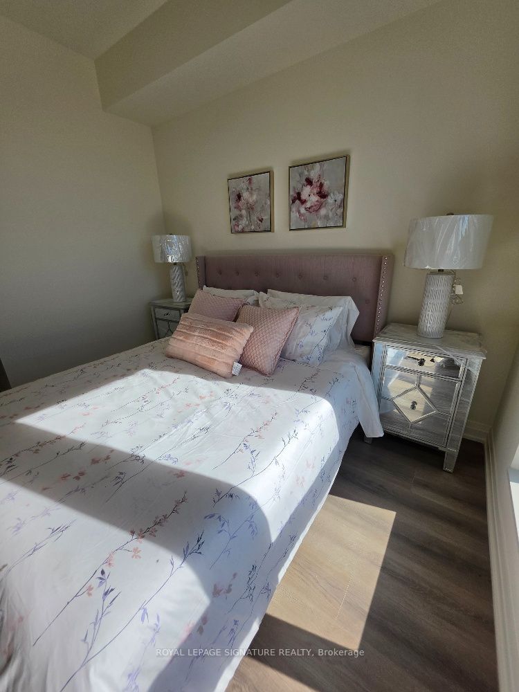 Unit 304 - 509 Dundas Street W, Oakville 4