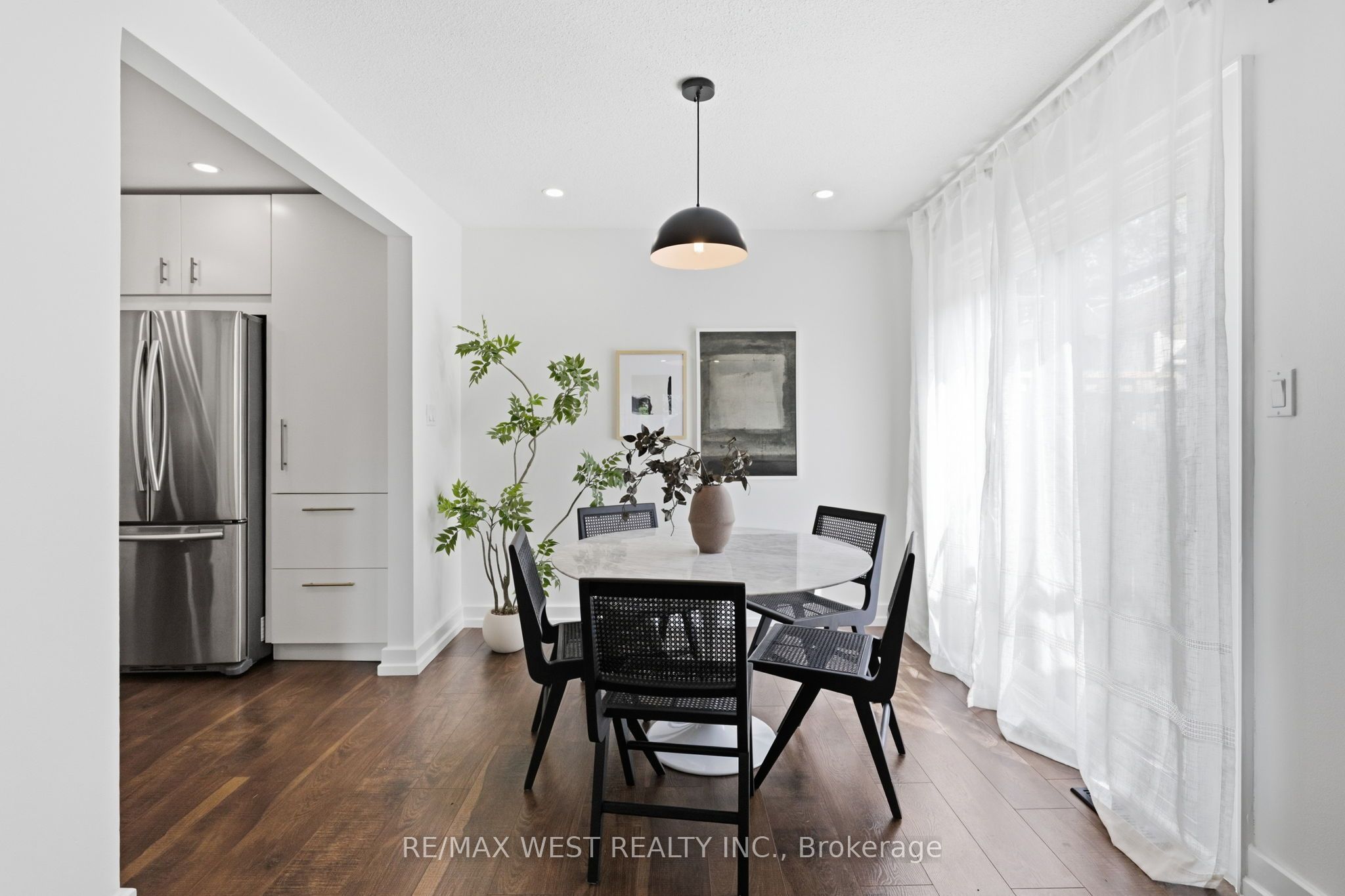 Unit 112 - 6650 Falconer Drive, Mississauga 5