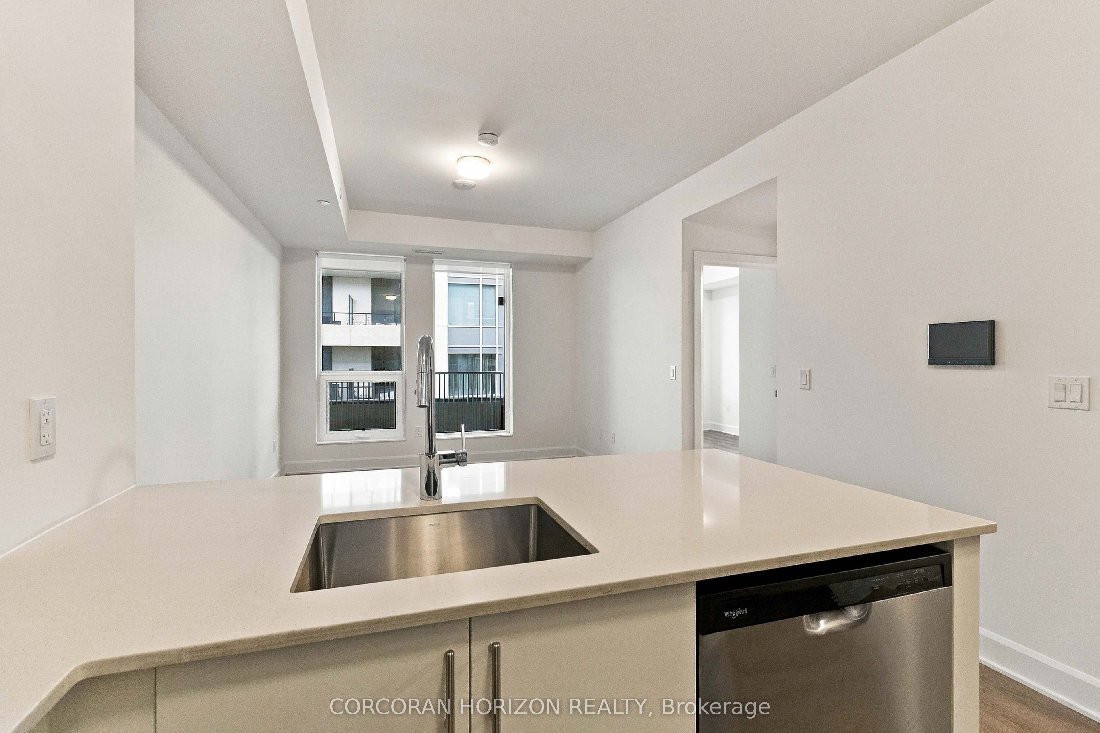 Unit 312 - 3240 William Coltson Avenue, Oakville 3