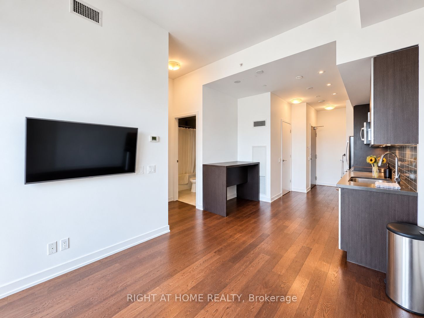 Unit LPH06 - 2200 Lake Shore Boulevard W, Etobicoke 3