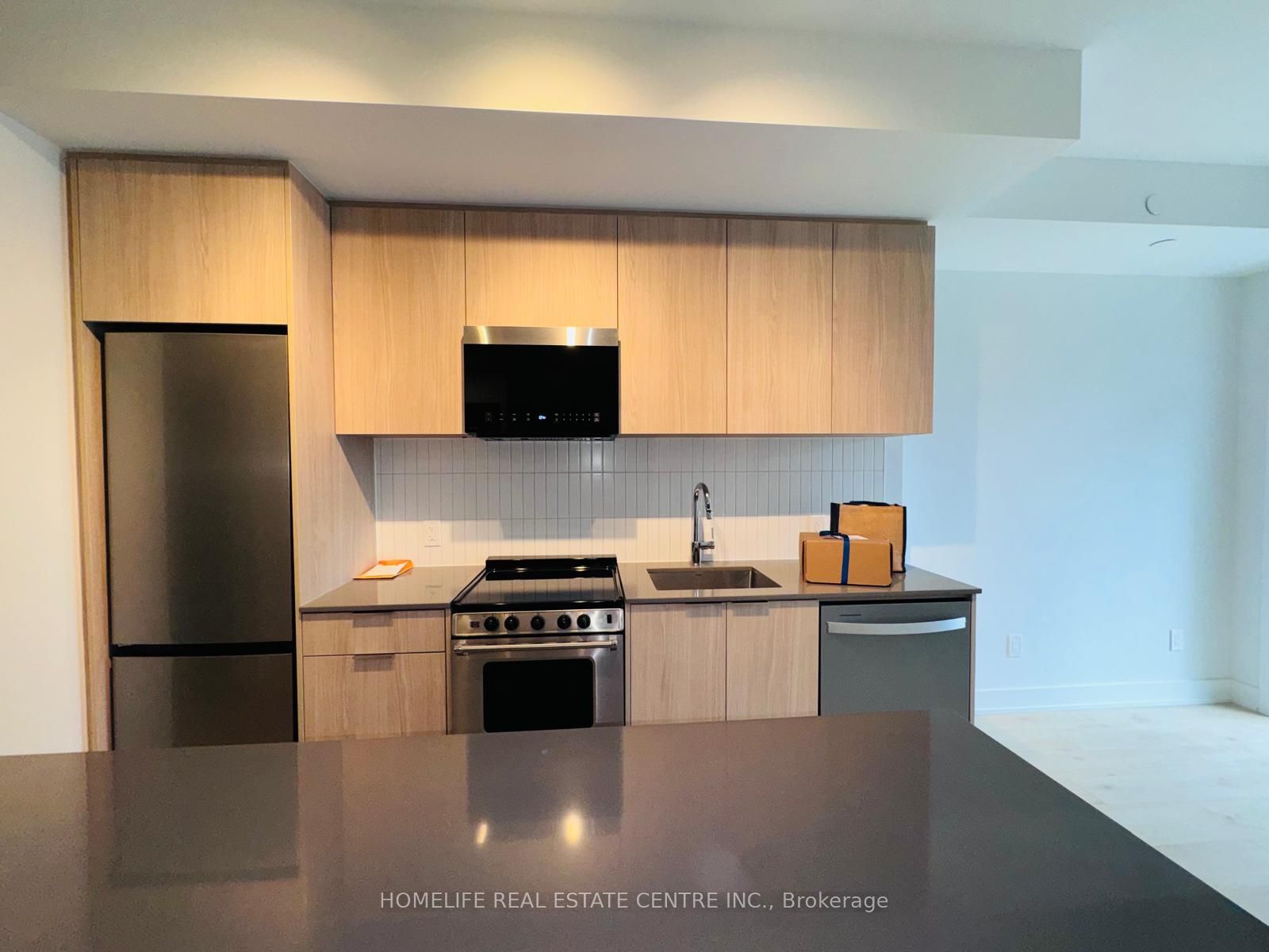 Unit 409 - 3008 William Cutmore Boulevard, Oakville 3