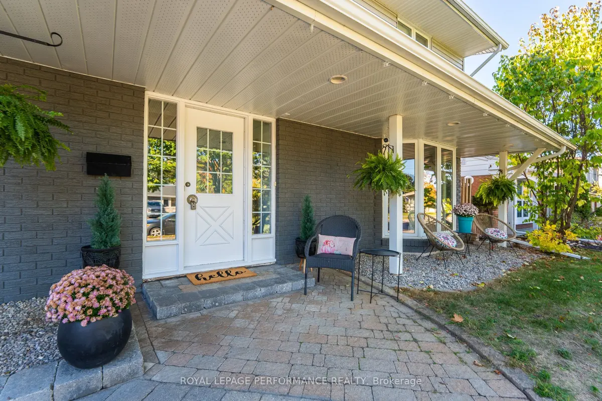 3026 Southmore Drive E, Ottawa, Ontario Sold History | HouseSigma