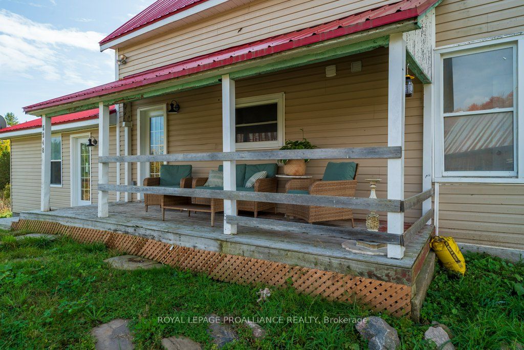 5948 Ardoch Road, North Frontenac 3