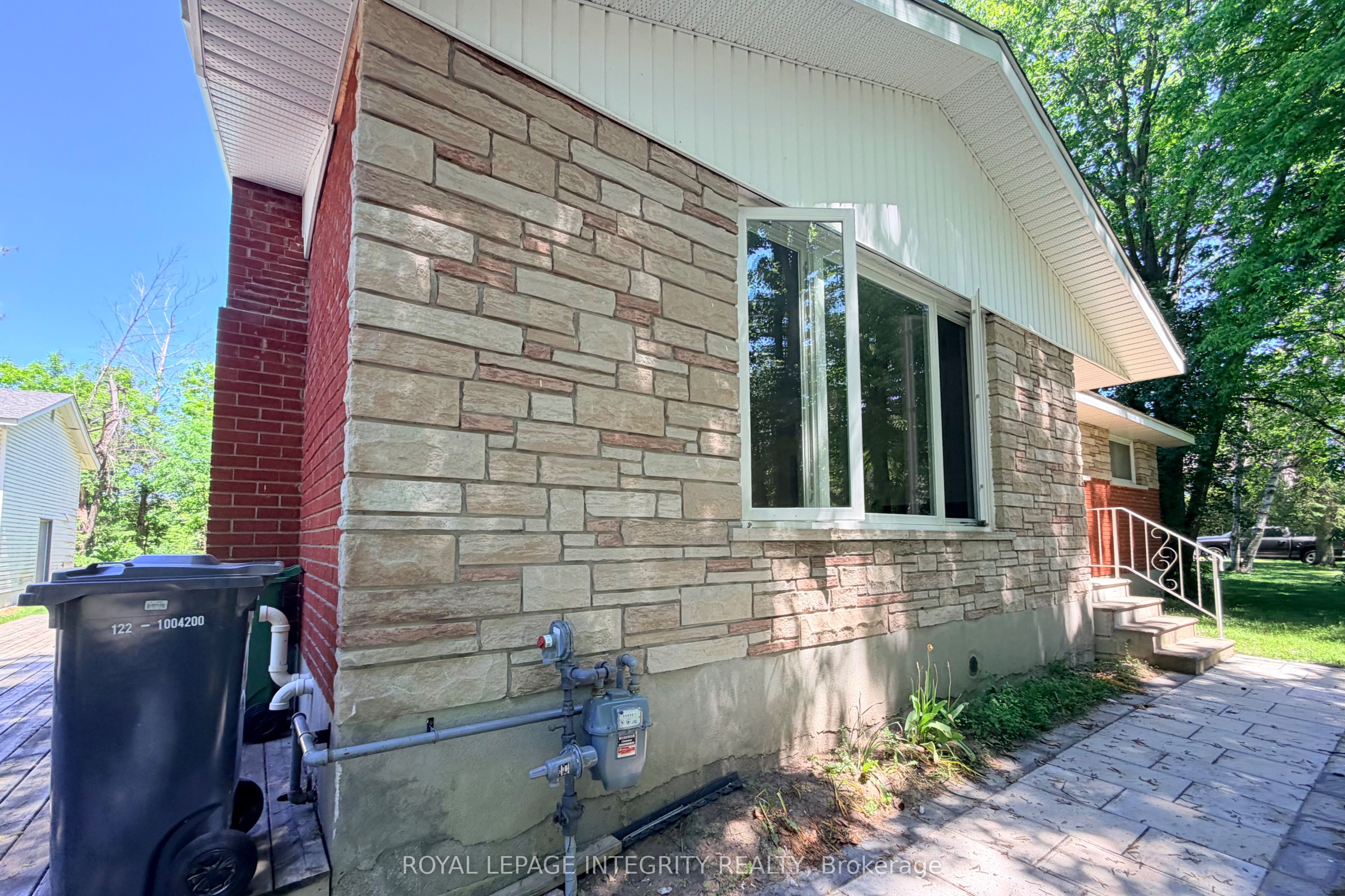 6330 Rothbourne Road, West Carleton Twp 2
