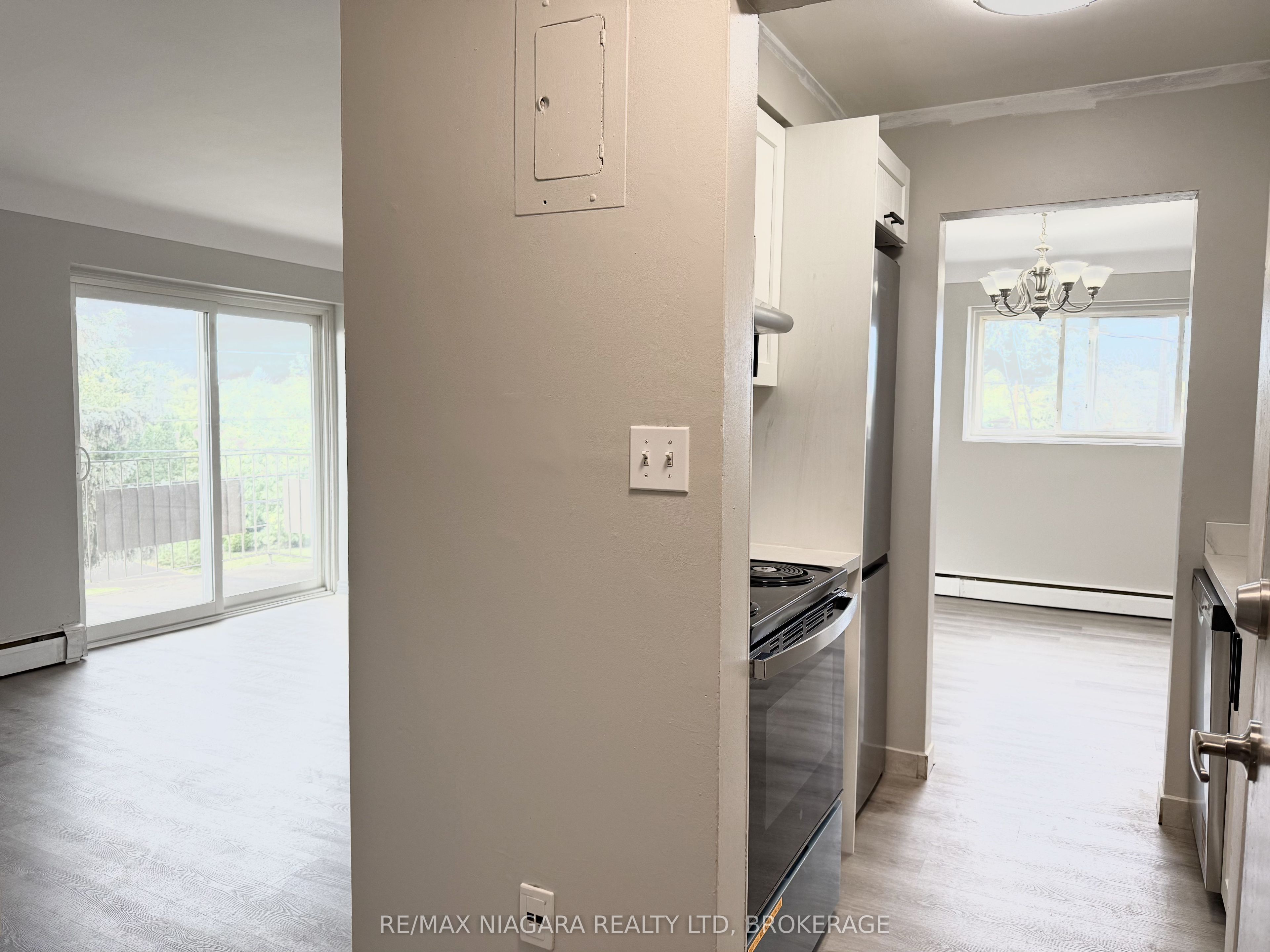 Unit 7 - 286 VINE Street, St. Catharines 5