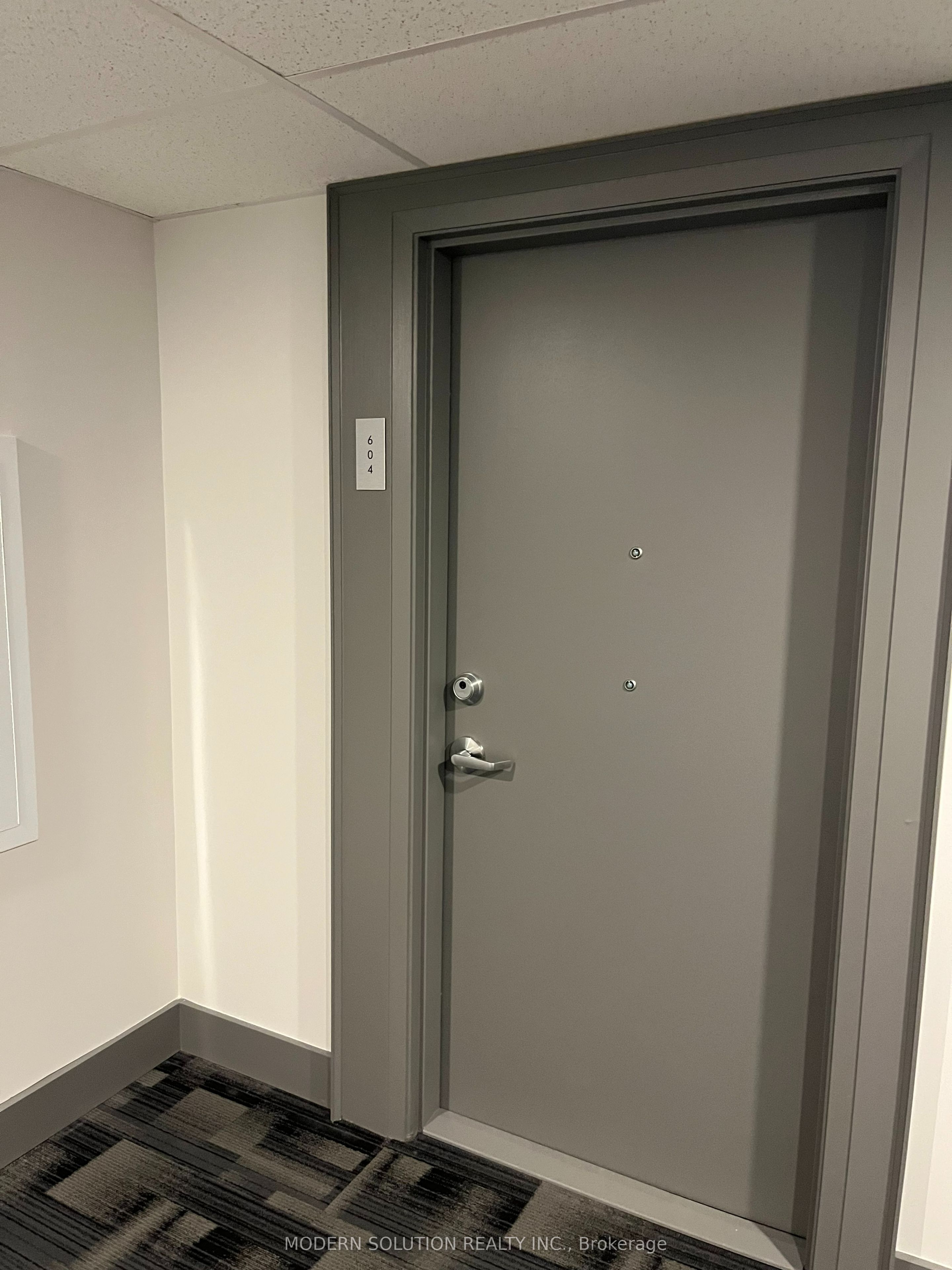 Unit 804 - 425 Watson Parkway N, Guelph 2